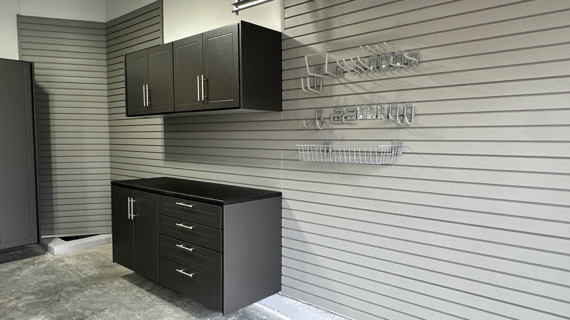 Jeff B got a beautiful combination of Cabinets and Slatwall by Banner Garage