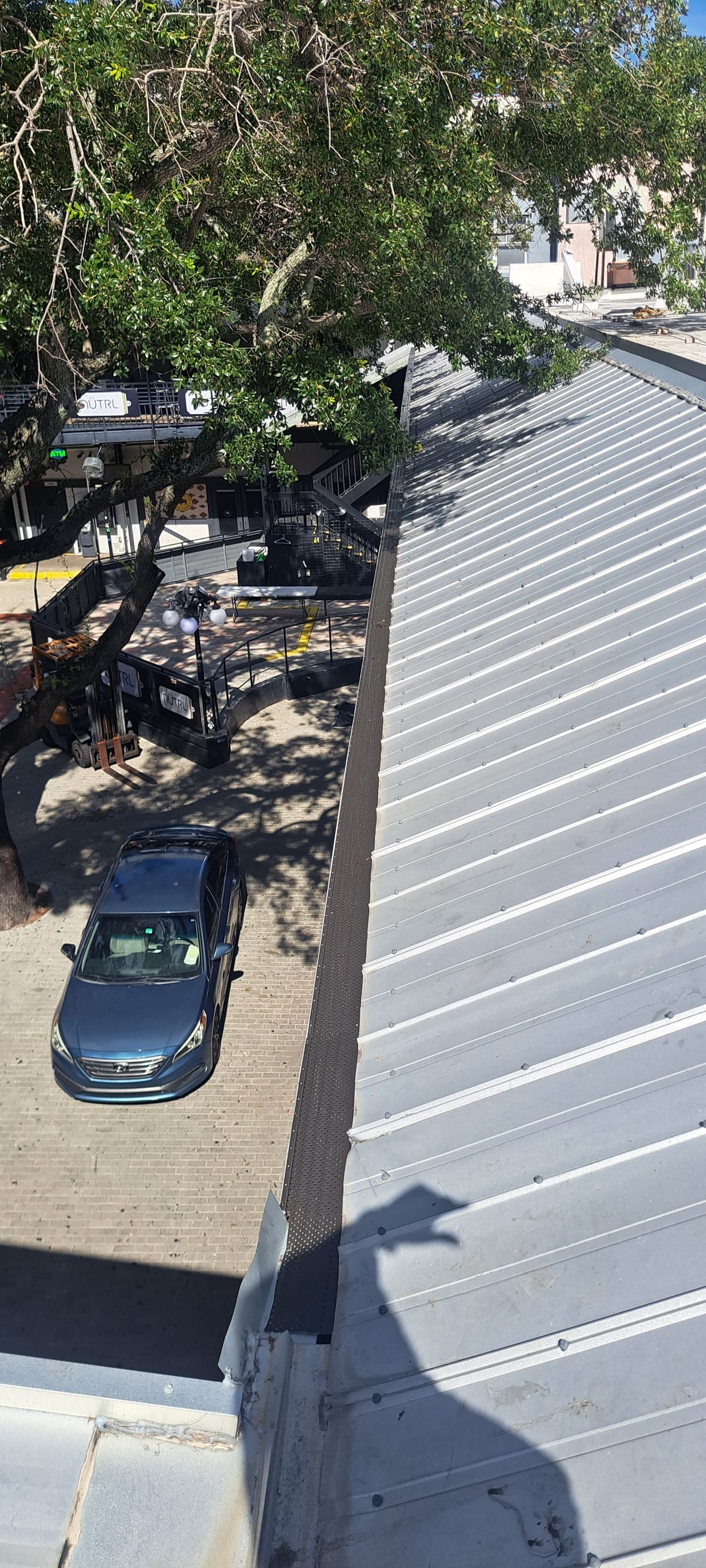 Gutter Clean and Gutter Guard Installation in Saint Petersburg FL by Gutter Professors