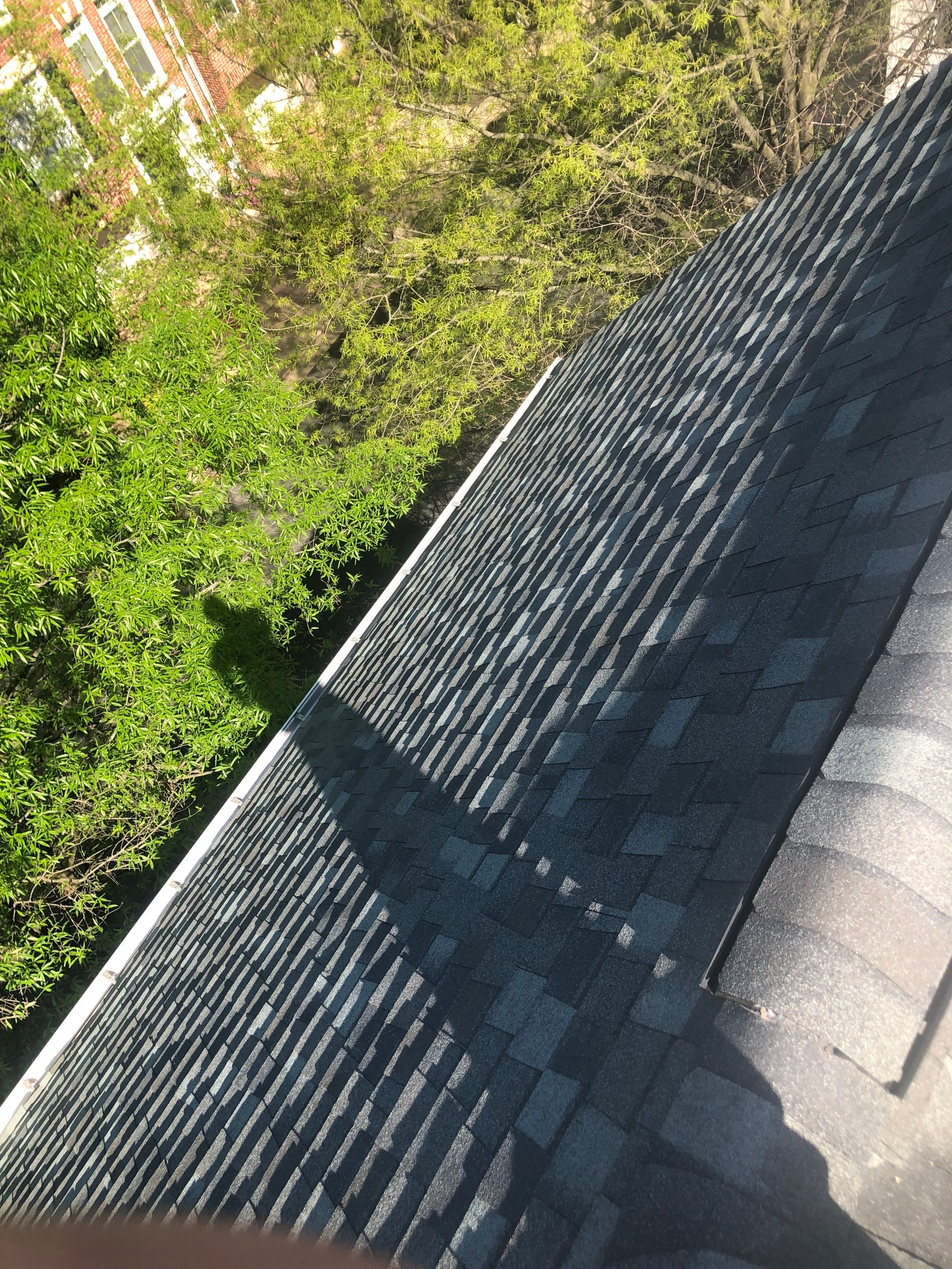 Alexandria: CertainTeed Landmark Pro Designer Shingles in Max Def Georgetown Gray by RM Banning, Inc.