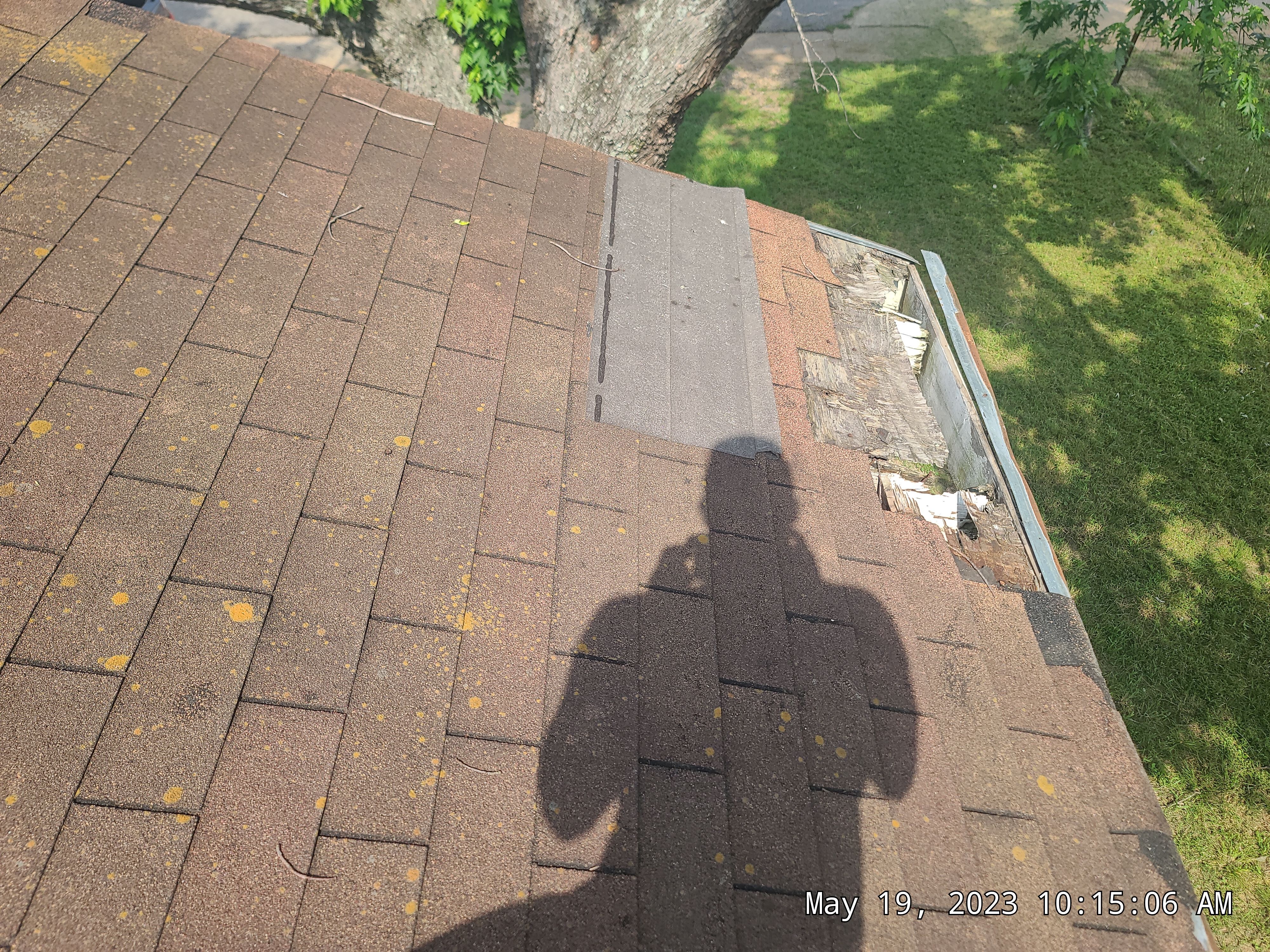 Residential Reroof: 25 Year 3-Tab Shingle by Hostetler Roofing