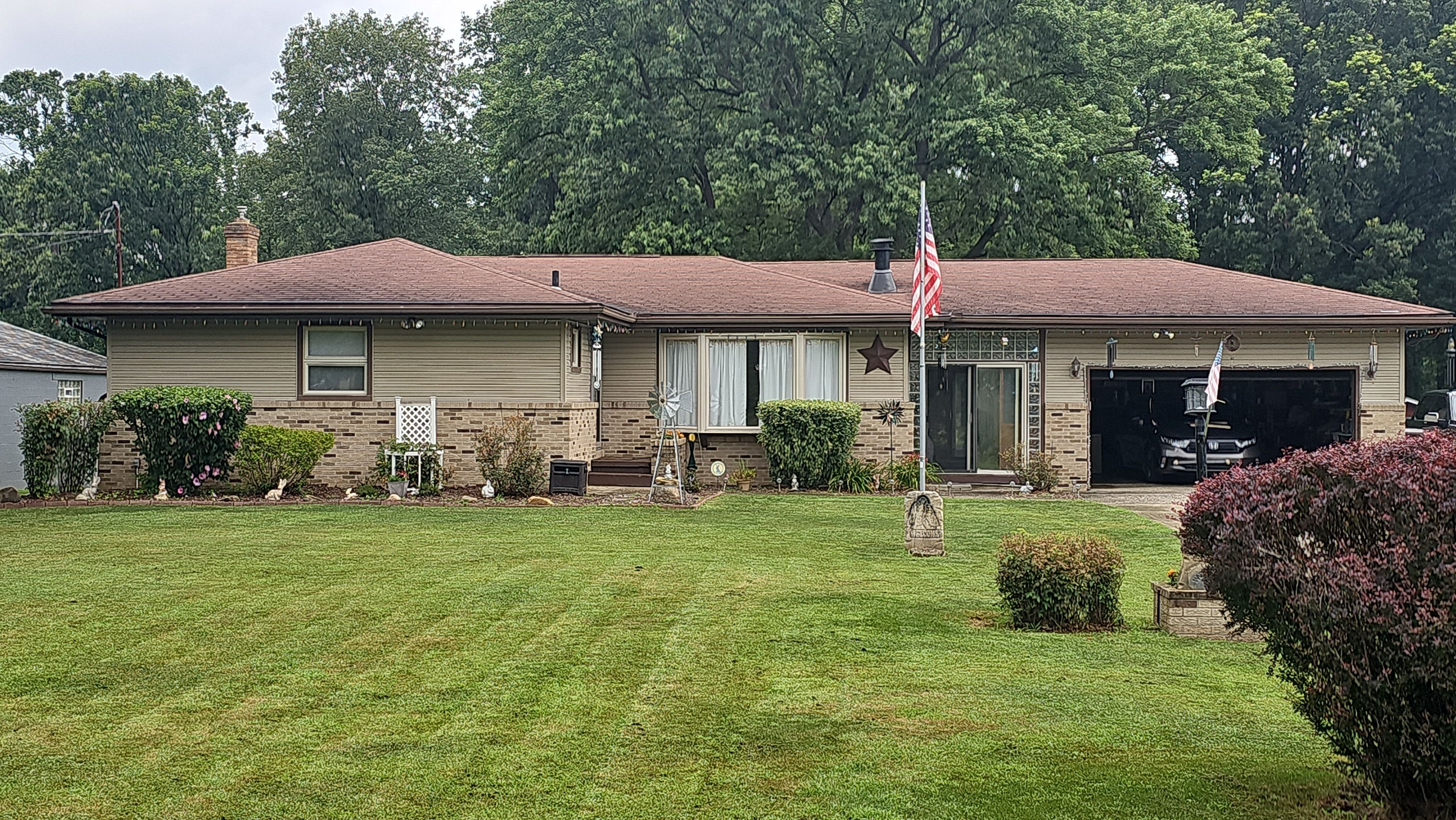 Atlas Pinnacle, Color, Tan Mist, Drip Edge, Color, Royal Brown by Eagle Eye Roofing