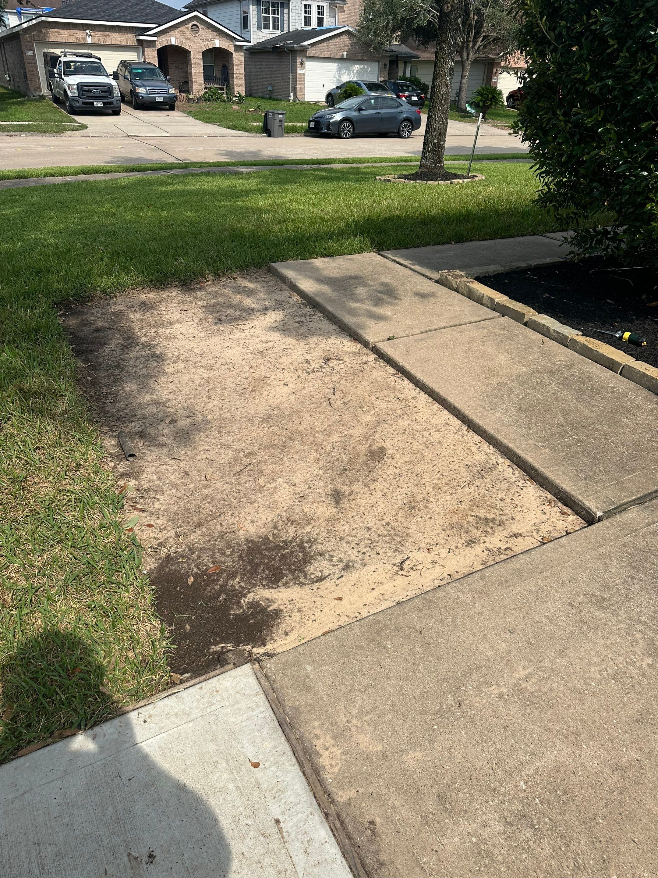 From HOA Headaches to Head-Turning Curb Appeal: Travis's Front Yard Makeover! 🤩 by Texas Urban Elements
