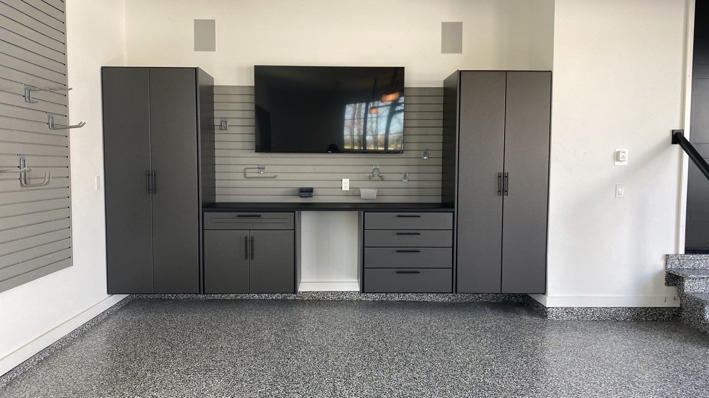 Rob N. upgrades his new garage! by Banner Garage