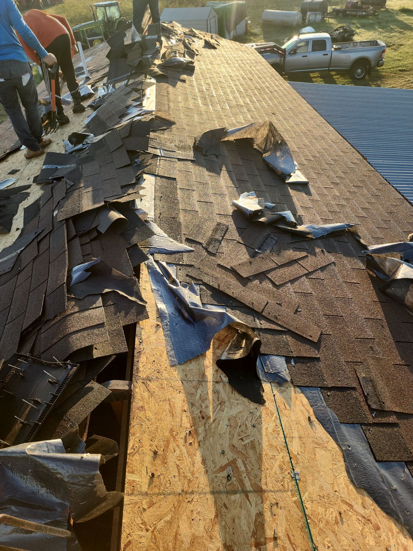 Residential Roofing Installation using Owen's Corning Duration (Lifetime) Shingles by Roof Repair Company