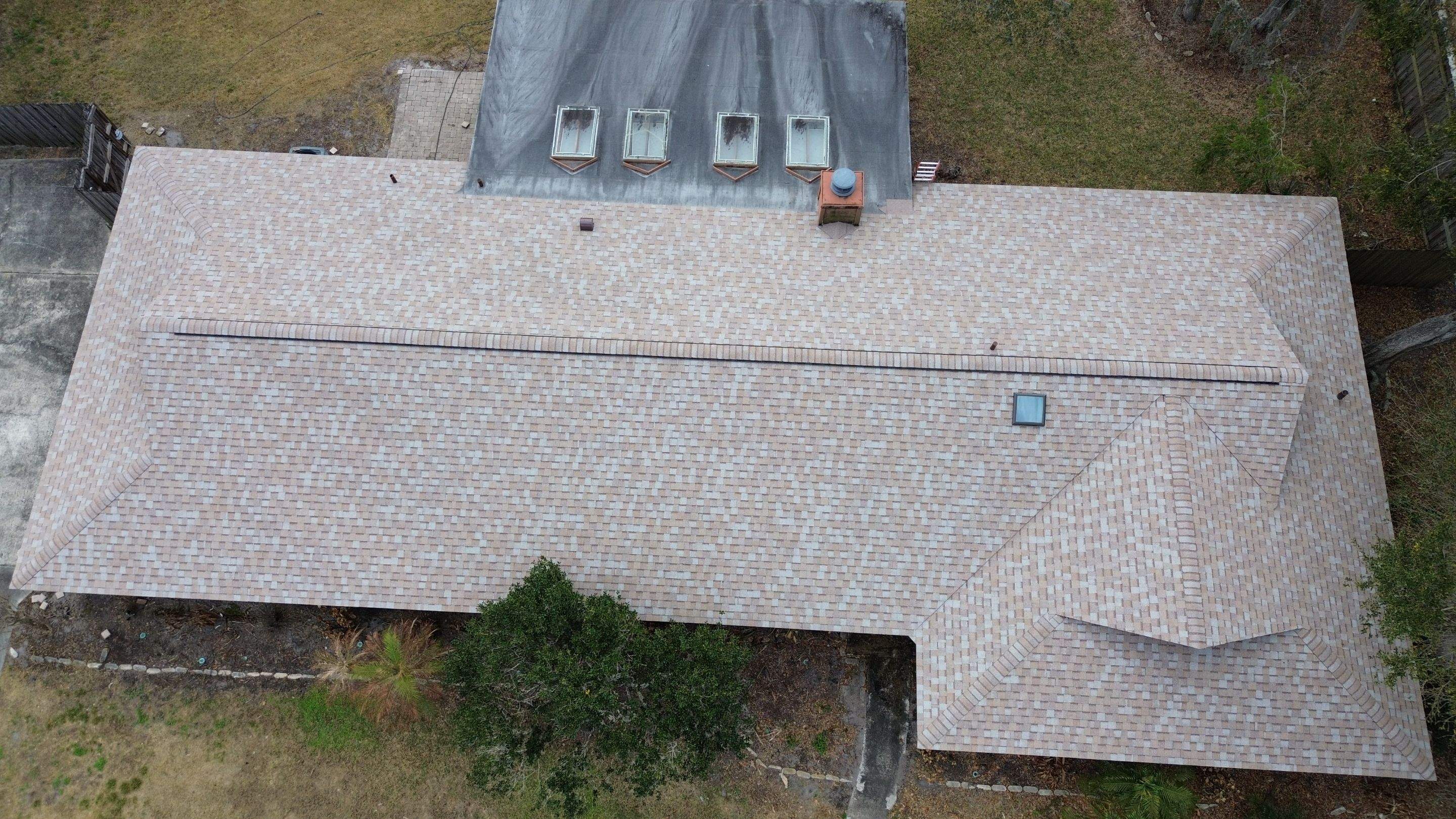 Residential roof in Belle Isle by Gold Key Roofing