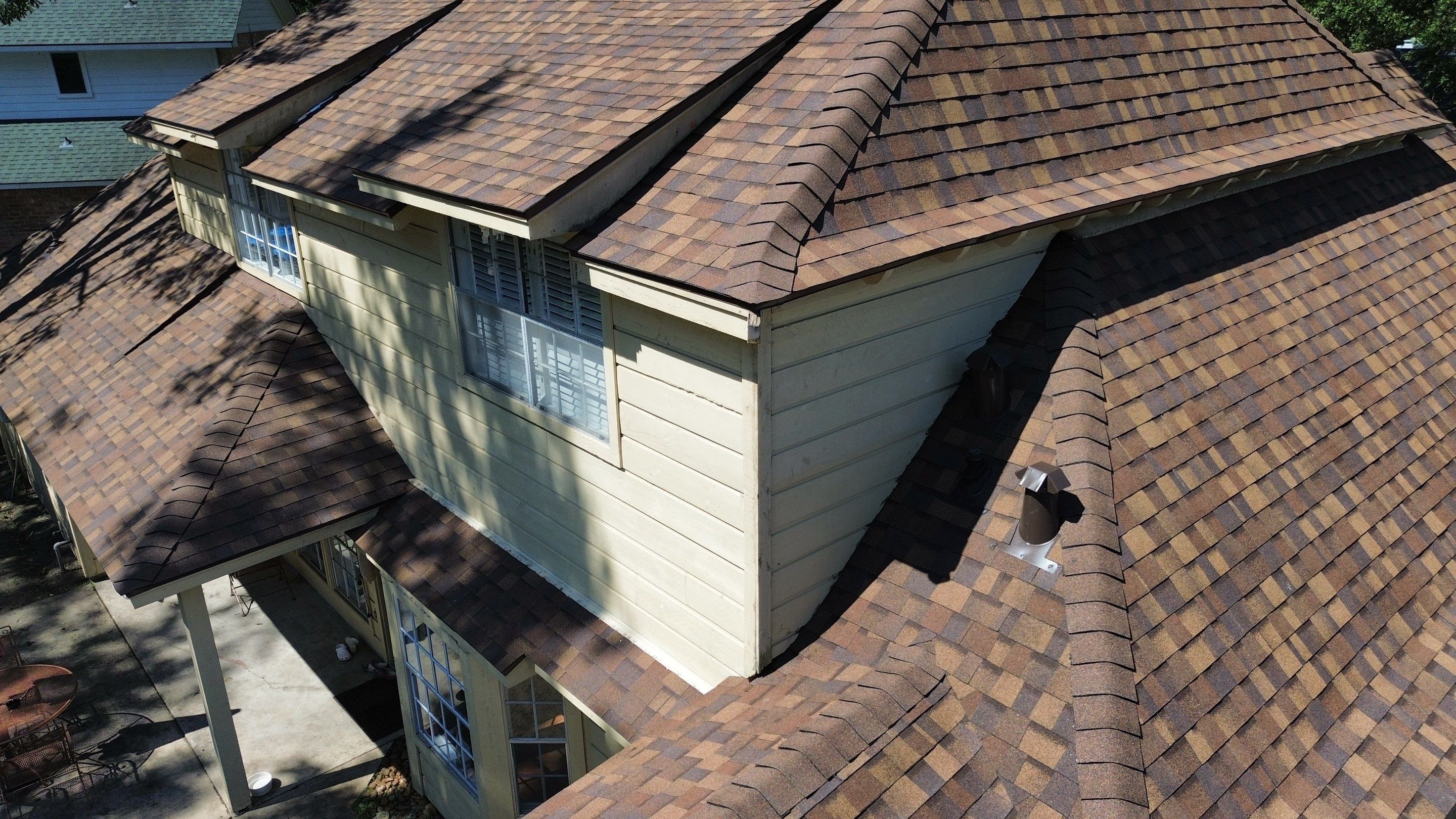 OC Duration Desert Rose by HHH Roofing & Construction