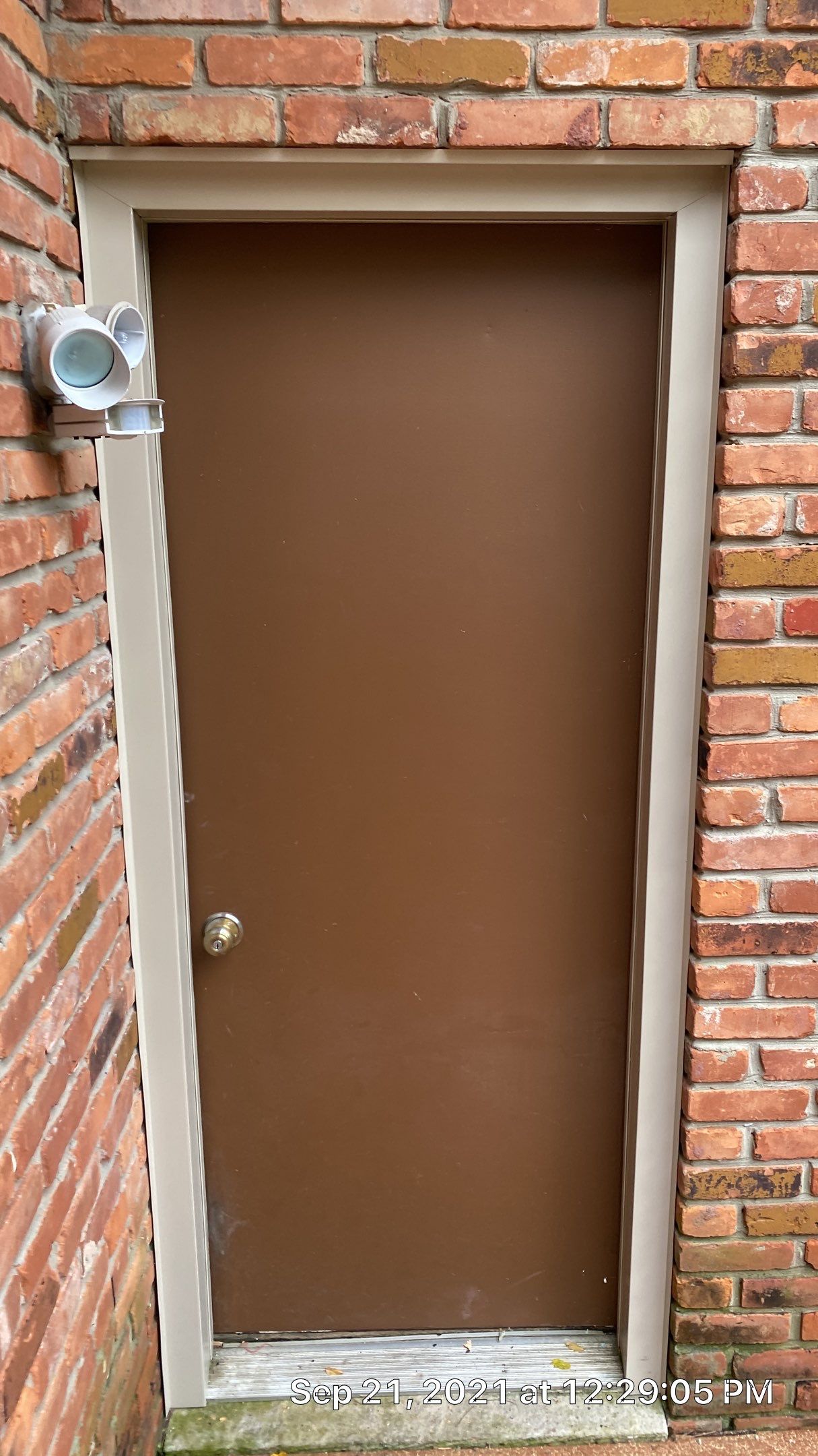 Siding Replacement using CertainTeed Restoration Classic D5 by 180 Contractors