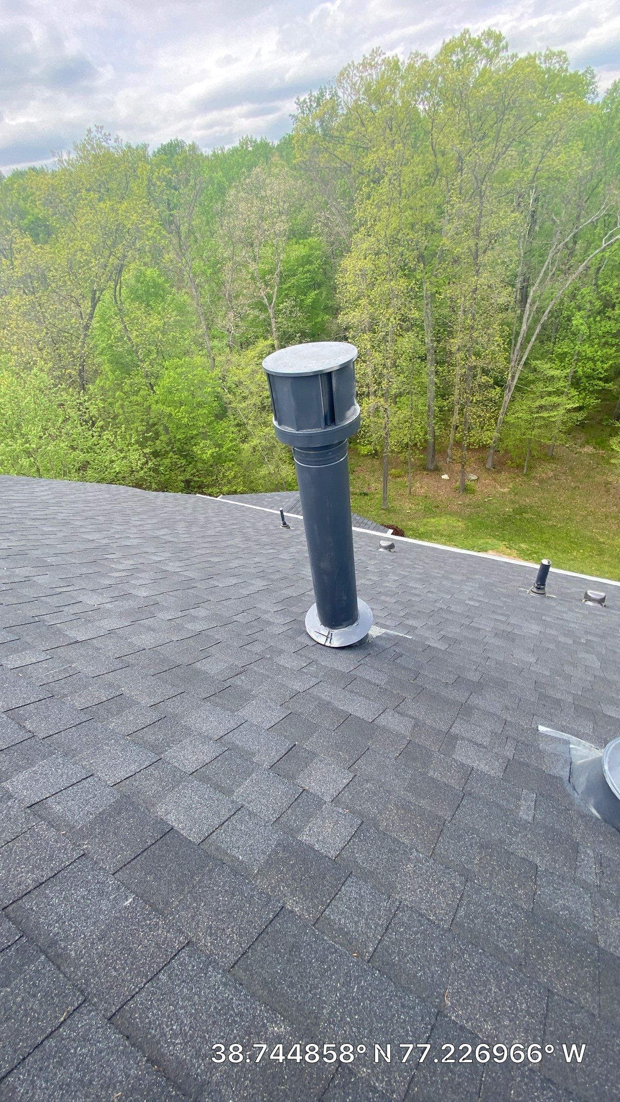 Springfield: CertainTeed Landmark Pro Designer Shingles in Max Def Charcoal Black by RM Banning, Inc.