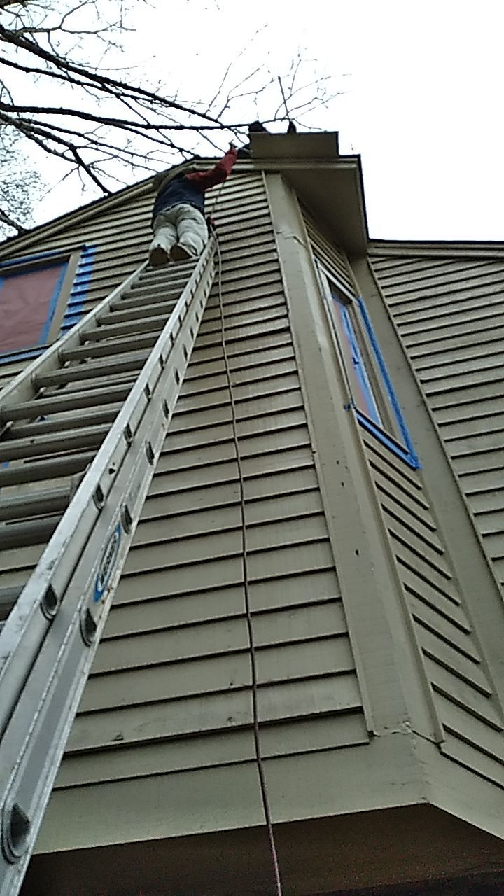 Exterior renovation using James Hardie Siding and Simonton Windows by Indigo State Roofing