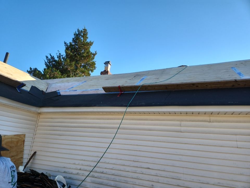 Owens Corning Duration Designer - Black Sable by A Plus Exterior