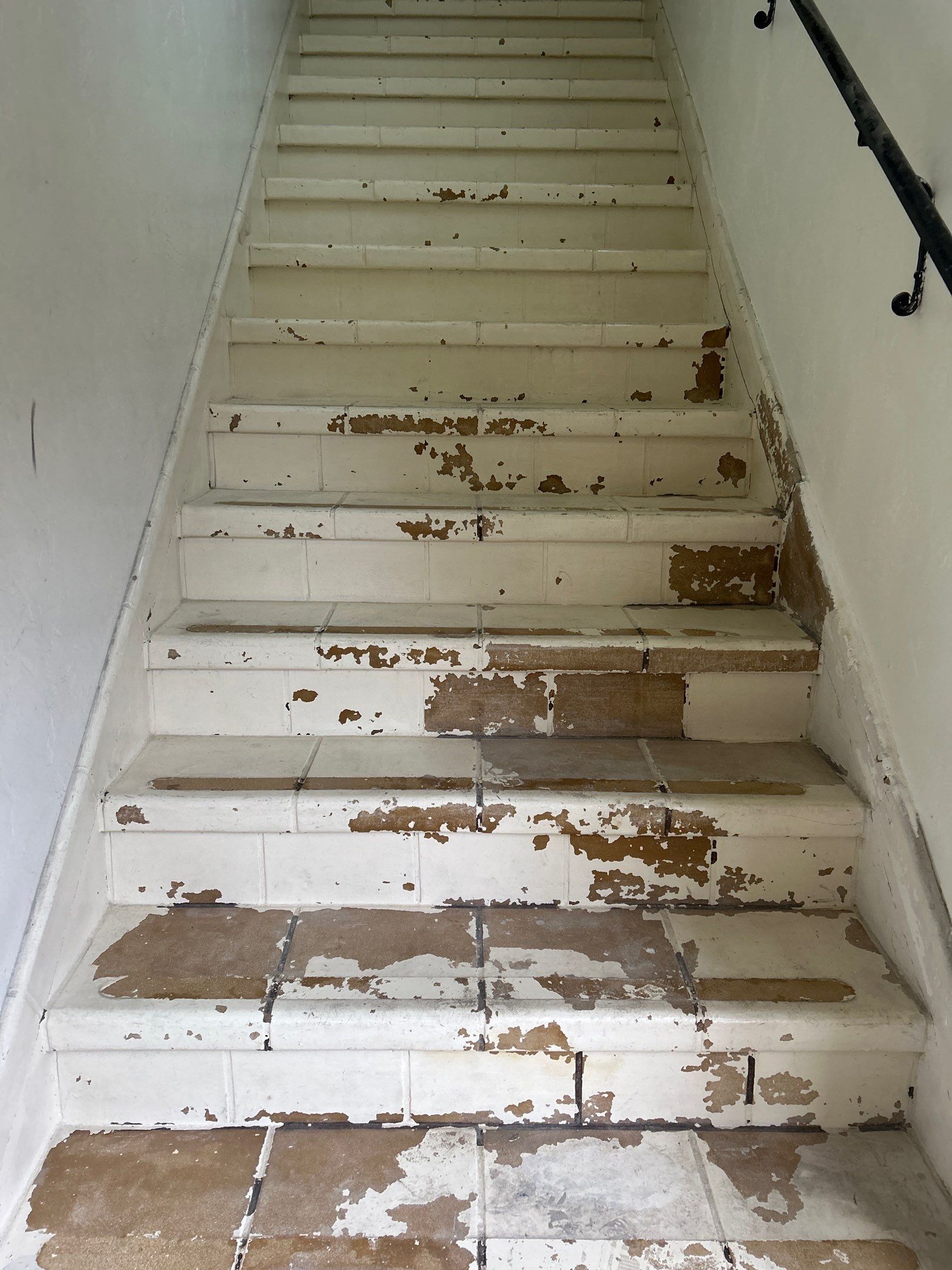Sandblasting Paint Off Interior Staircase In Los Angeles, CA by La Power Washing Inc