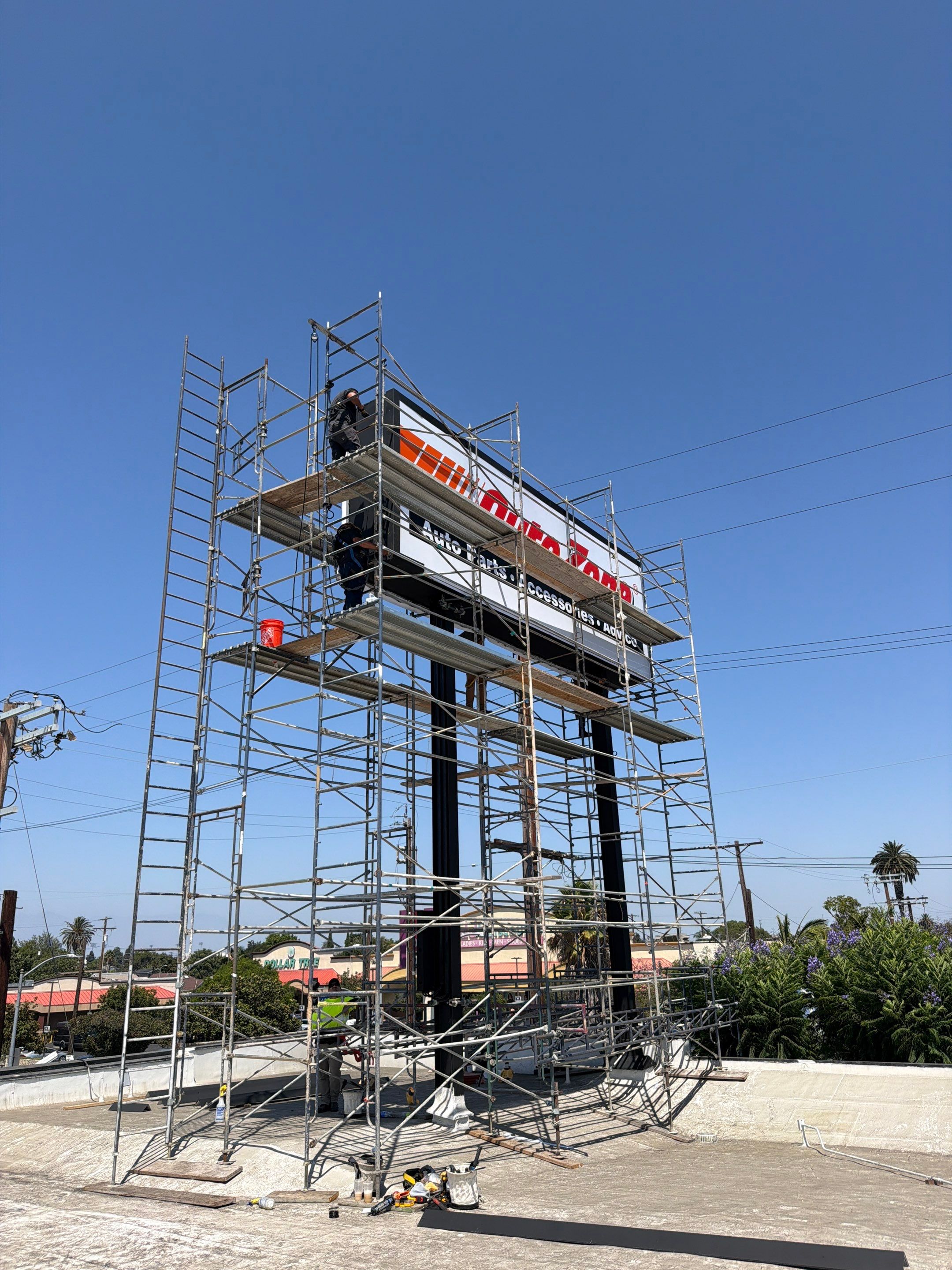 Project in Los Angeles by Golden State Signs