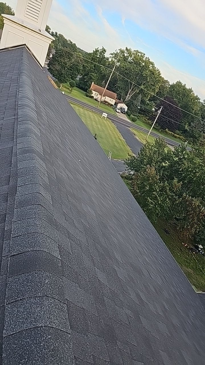 ATLAS PINNACLE COLOR: BLACK PRISTINE by Eagle Eye Roofing