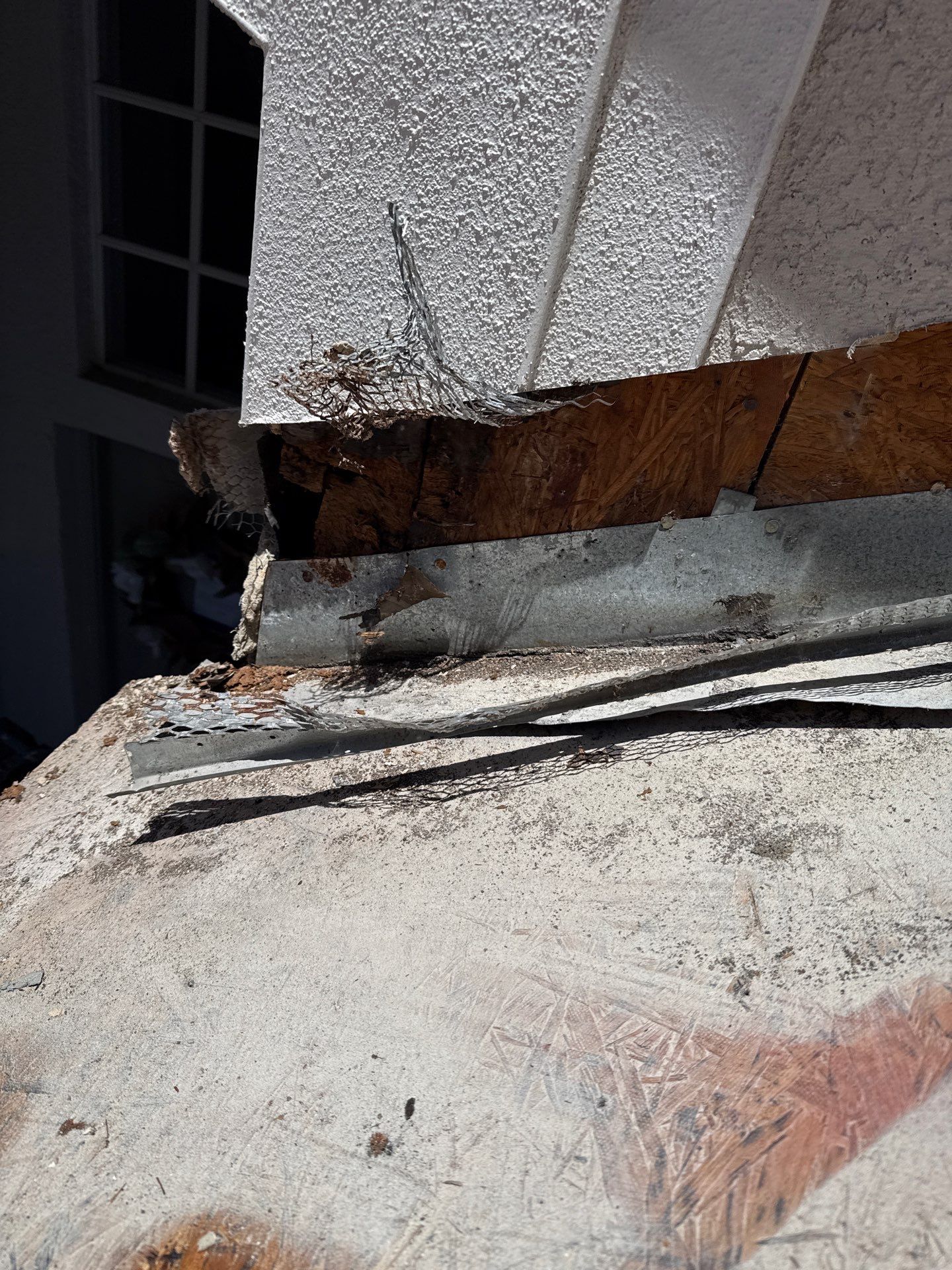 Roof Replacement in Lithia, FL by Shingle Masters Roofing