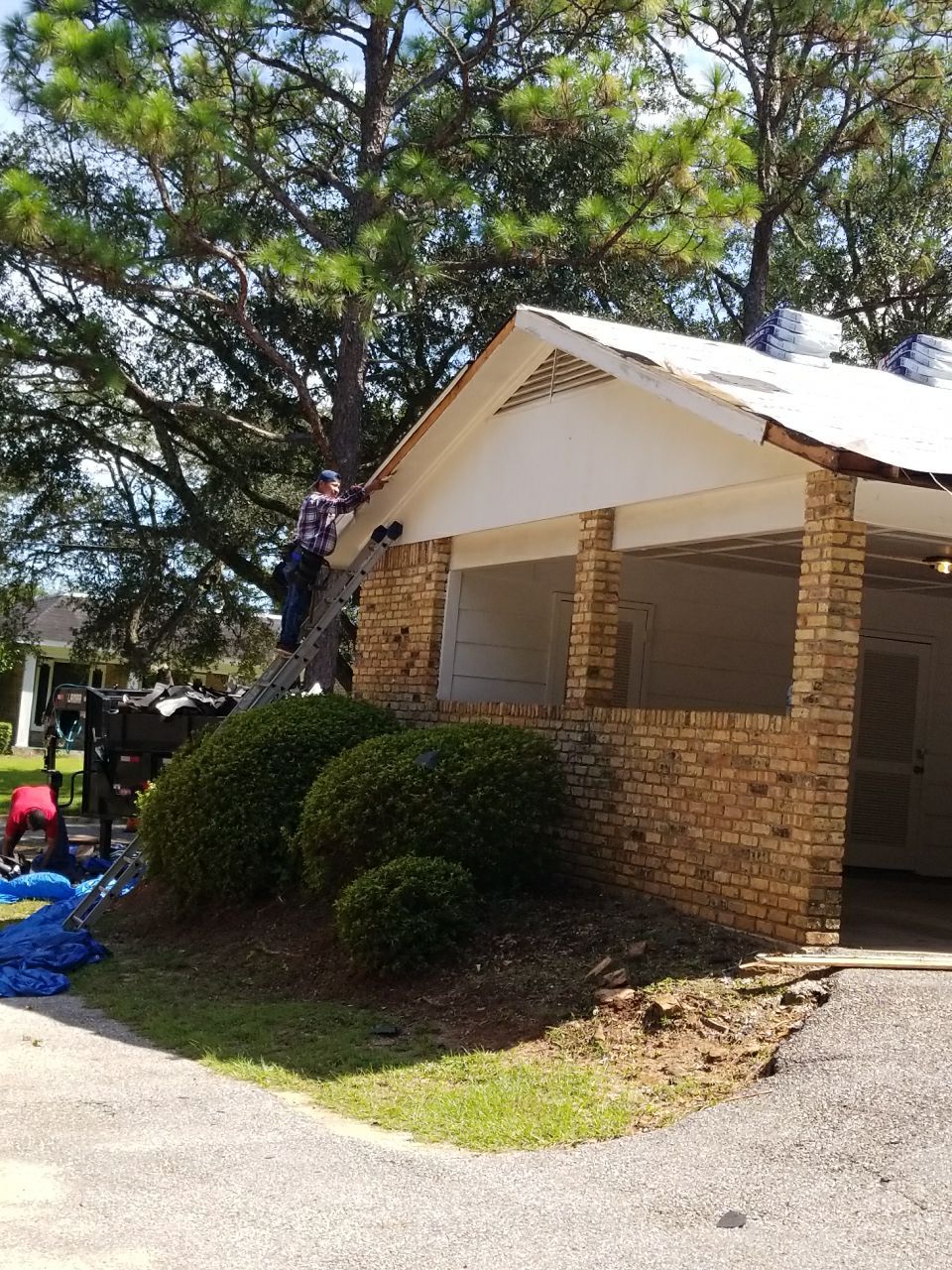 Residential Roofing Installation using Roof Replacement by American Roofing & Construction LLC