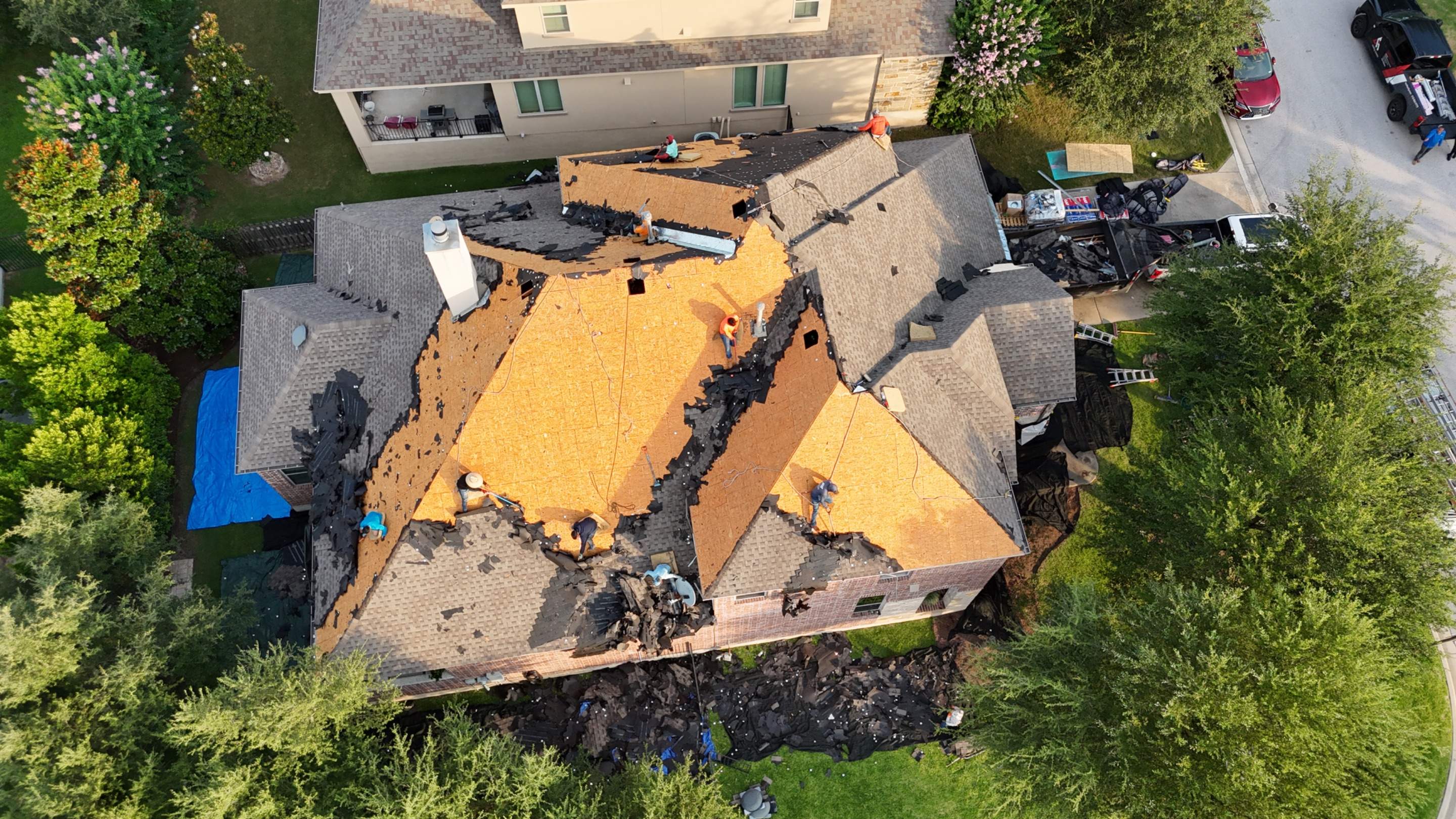 Austin Residential Roof Installation with GAF Shingles and Radiant Barrier by RoofsOnly.com