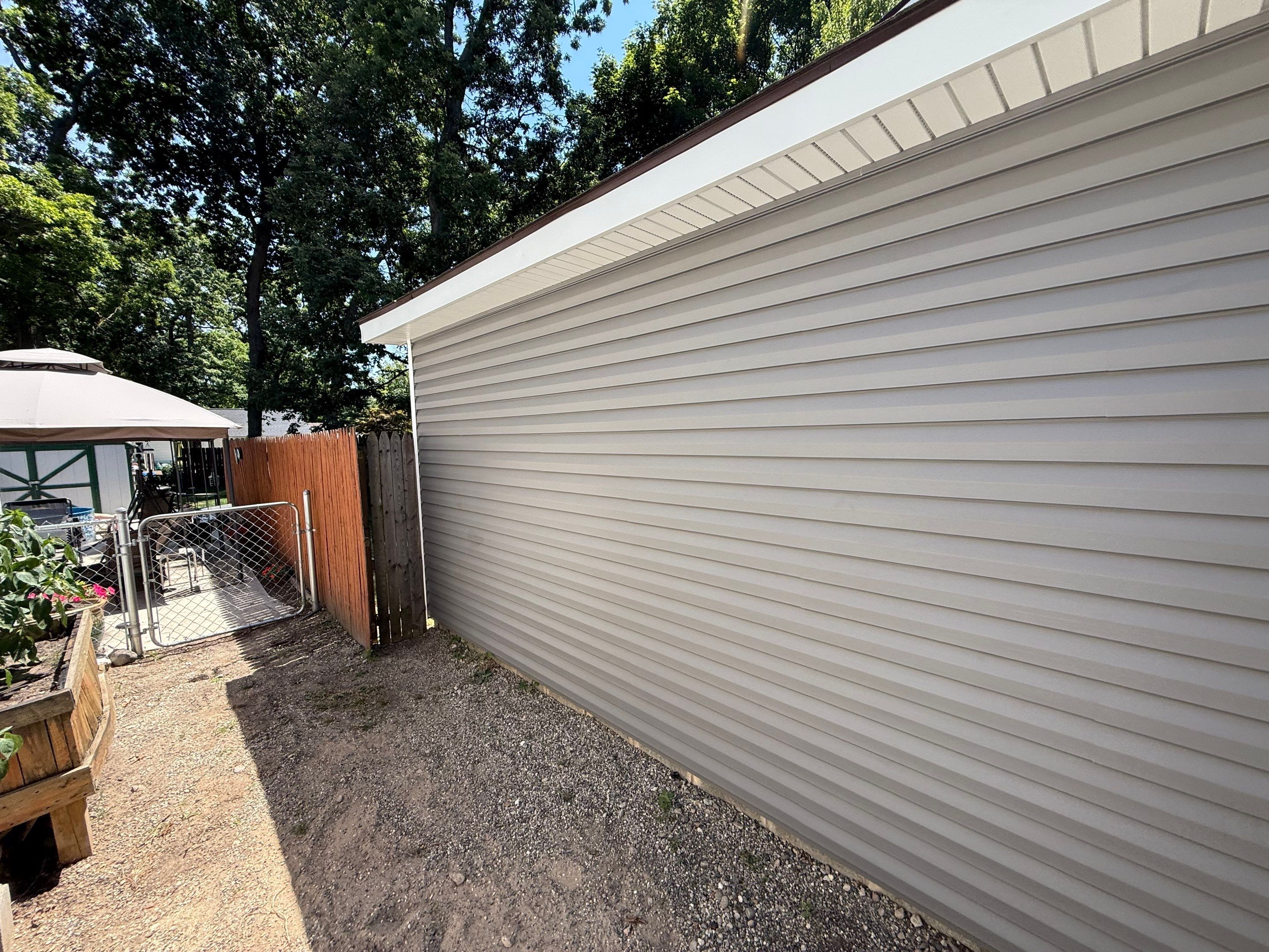 Siding Replacement using Alside D4 Odyssey-Plus Dutchlap Ageless Slate by 180 Contractors