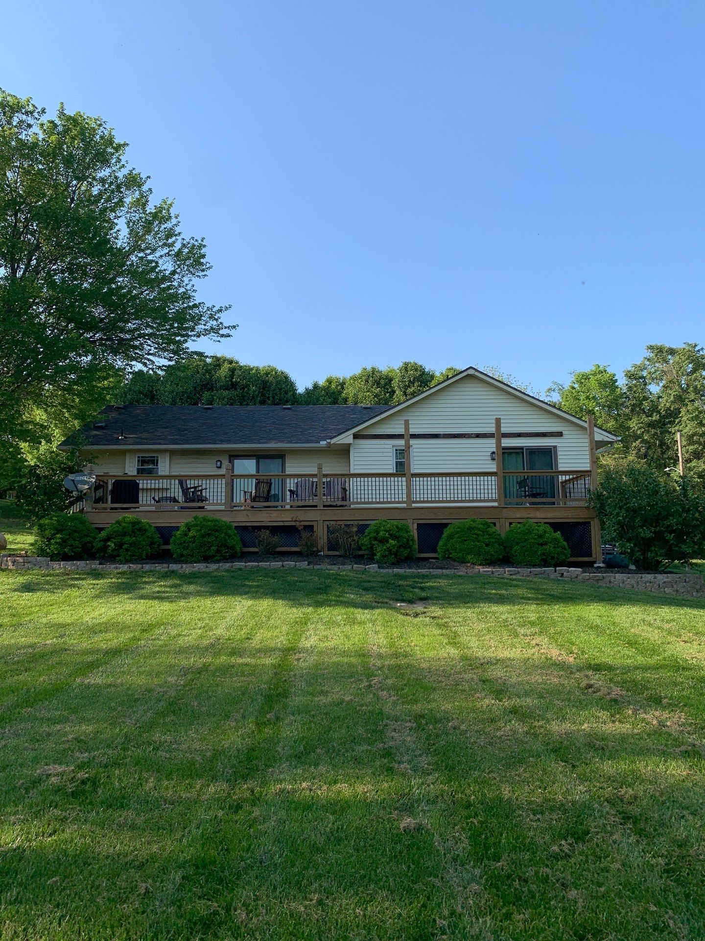 New Craneboard Siding on this Platte City, Mo home  by EEC  Windows, Siding & Roofing 