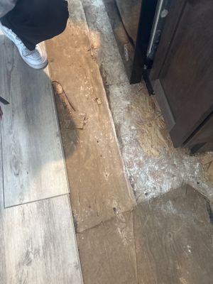 Kitchen and Crawl Space Water Damage Mitigation in Commerce City