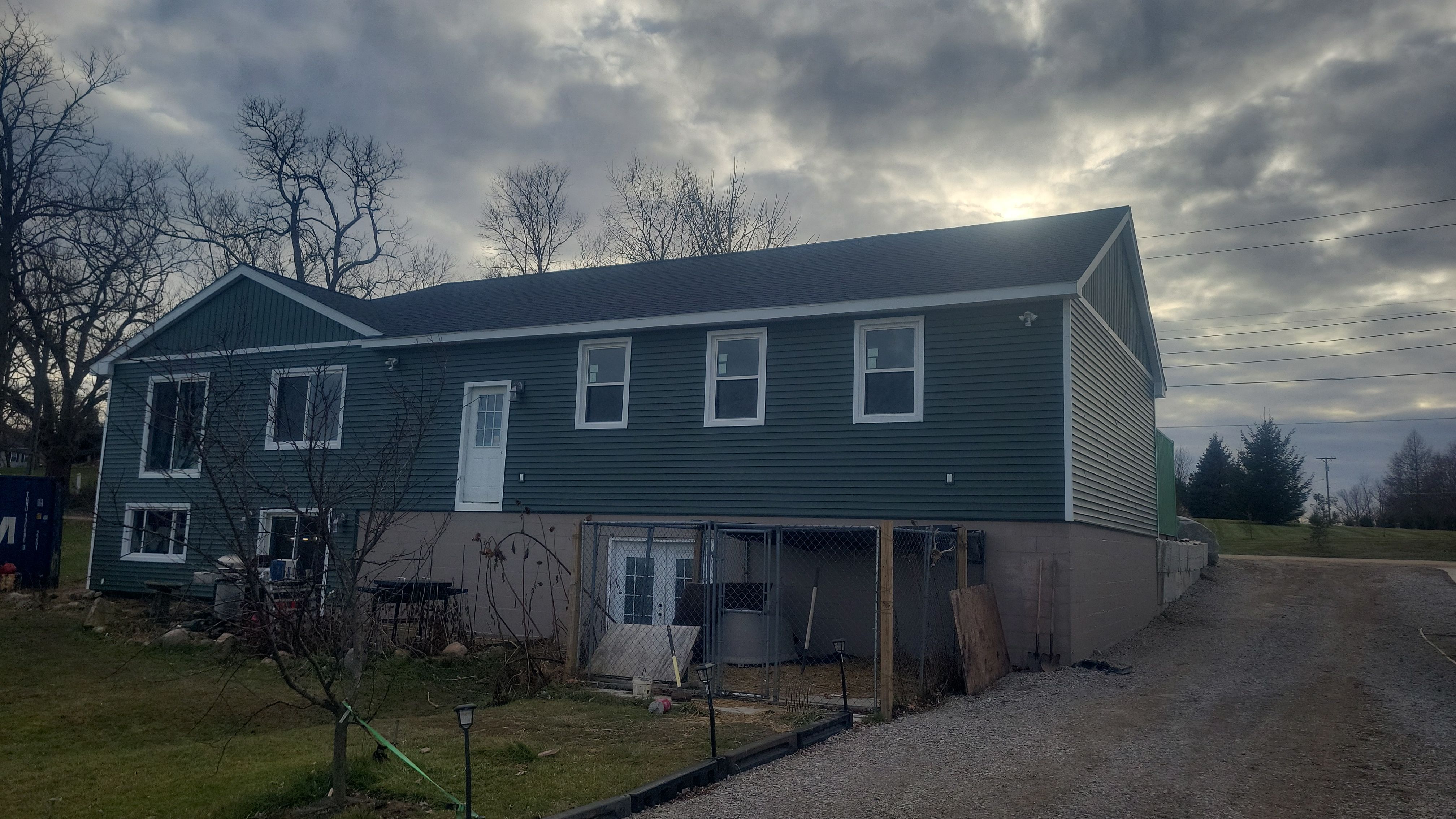 Siding Replacement using CertainTeed Restoration Classis D4 by 180 Contractors