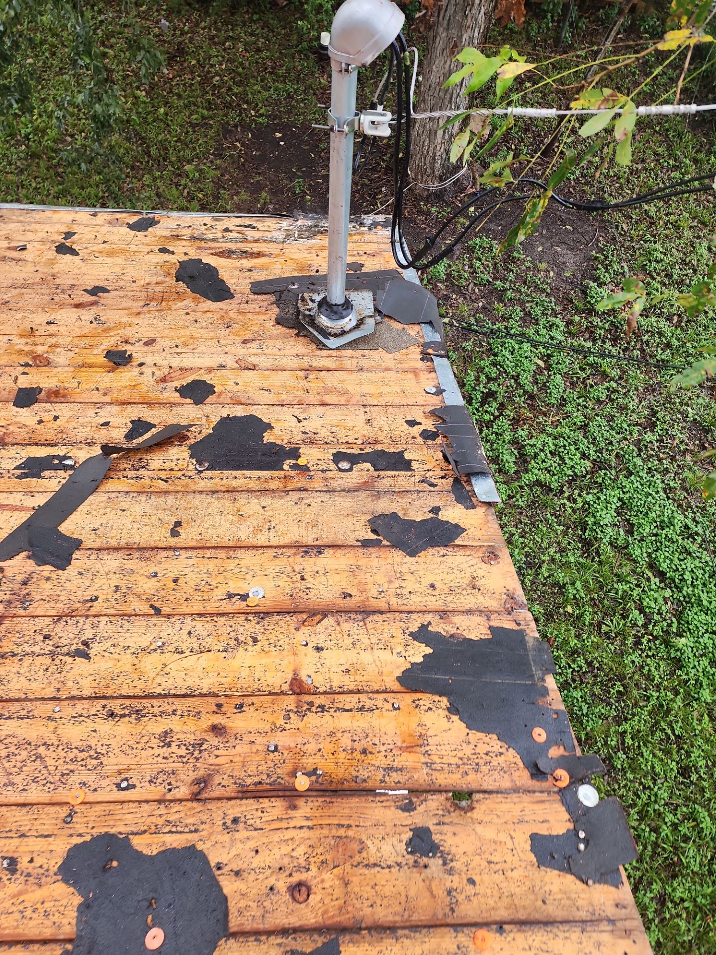 Residential Roofing Installation using Owen's Corning Duration (Lifetime) Shingles by Roof Repair Company