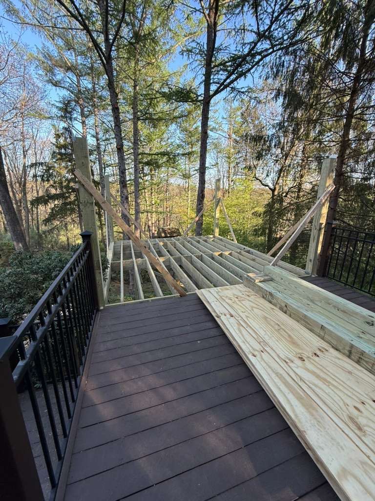 New Deck With a Screened In Porch In Mendham, New Jersey by deck guardian