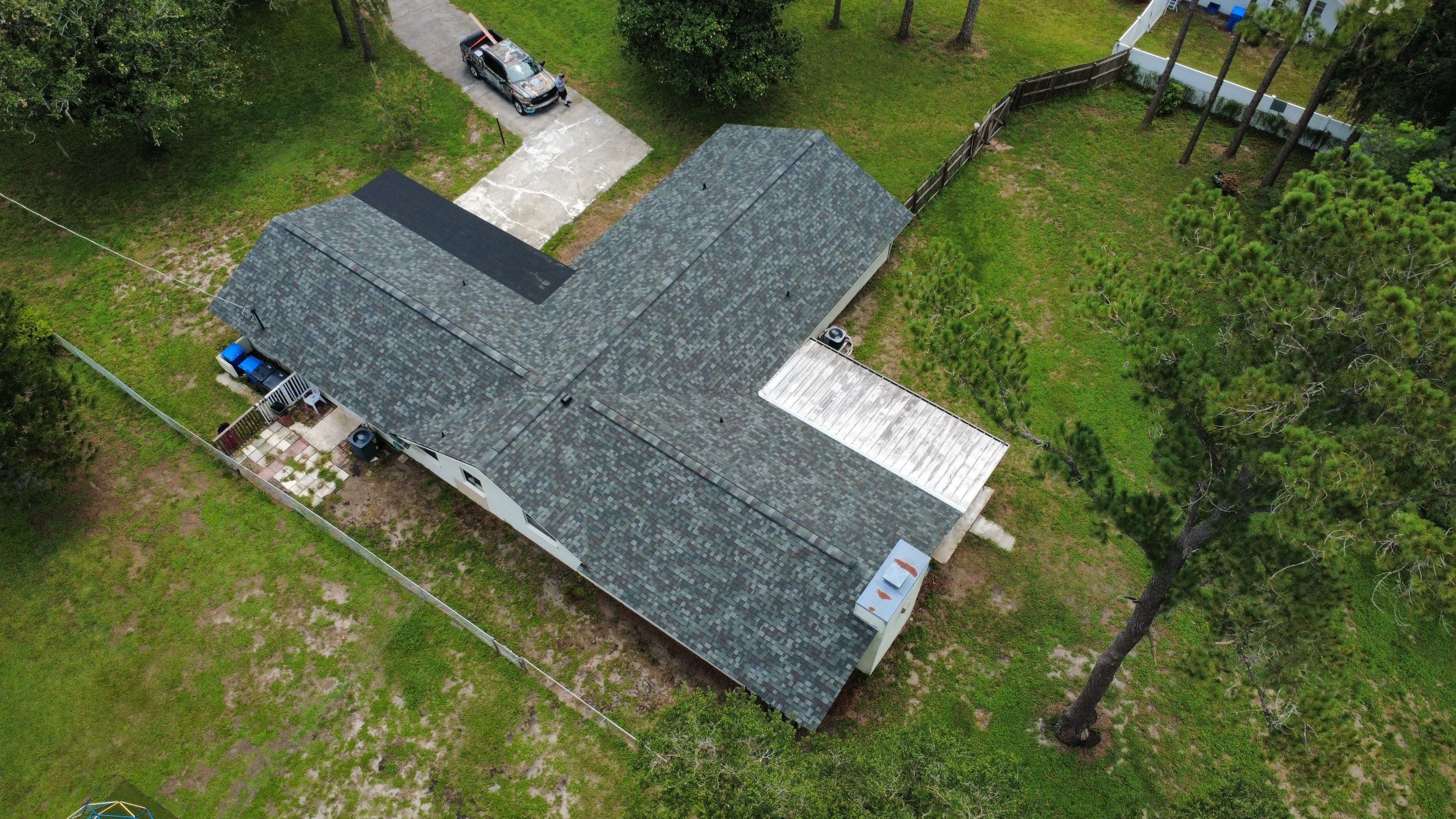Roof replacement in Lutz, FL by Steadfast Roofing 