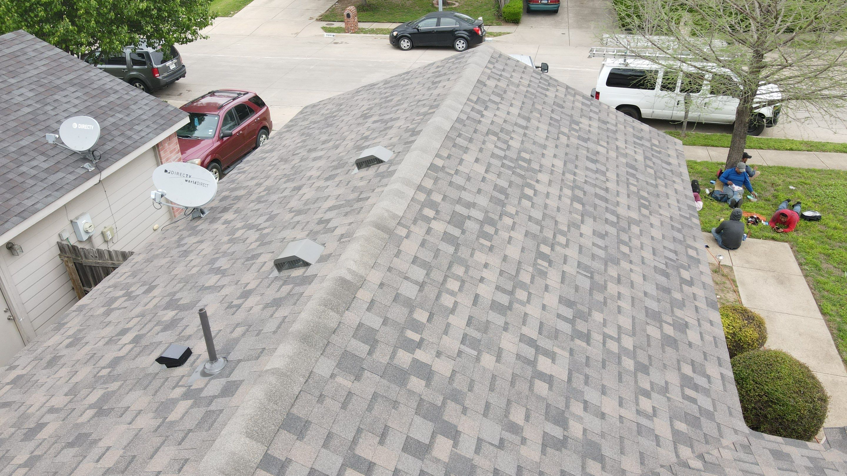 Project in Dallas by Armor Roofing | Exteriors