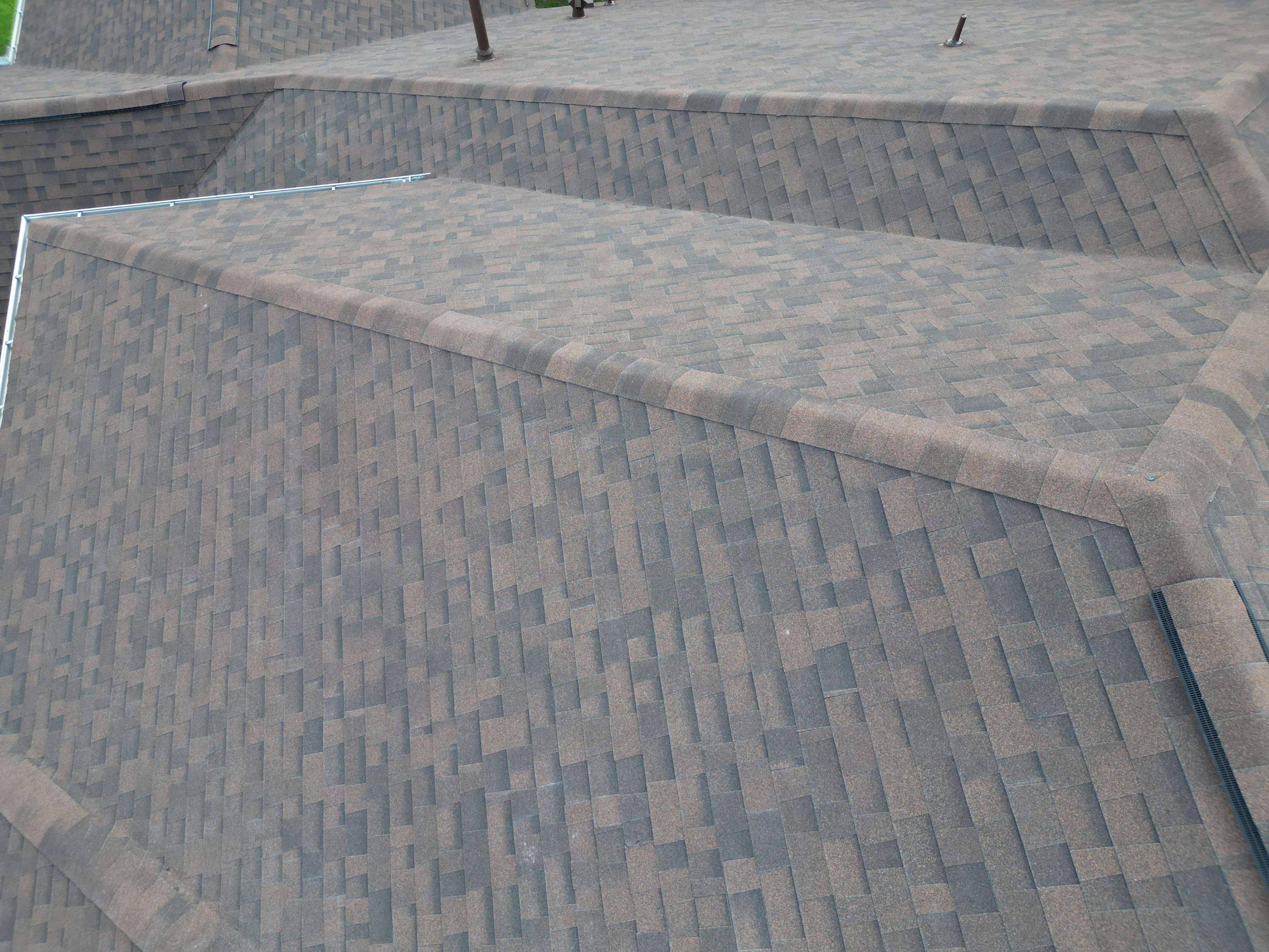 Antique Brown - Malarkey Highlander by RoofsOnly.com