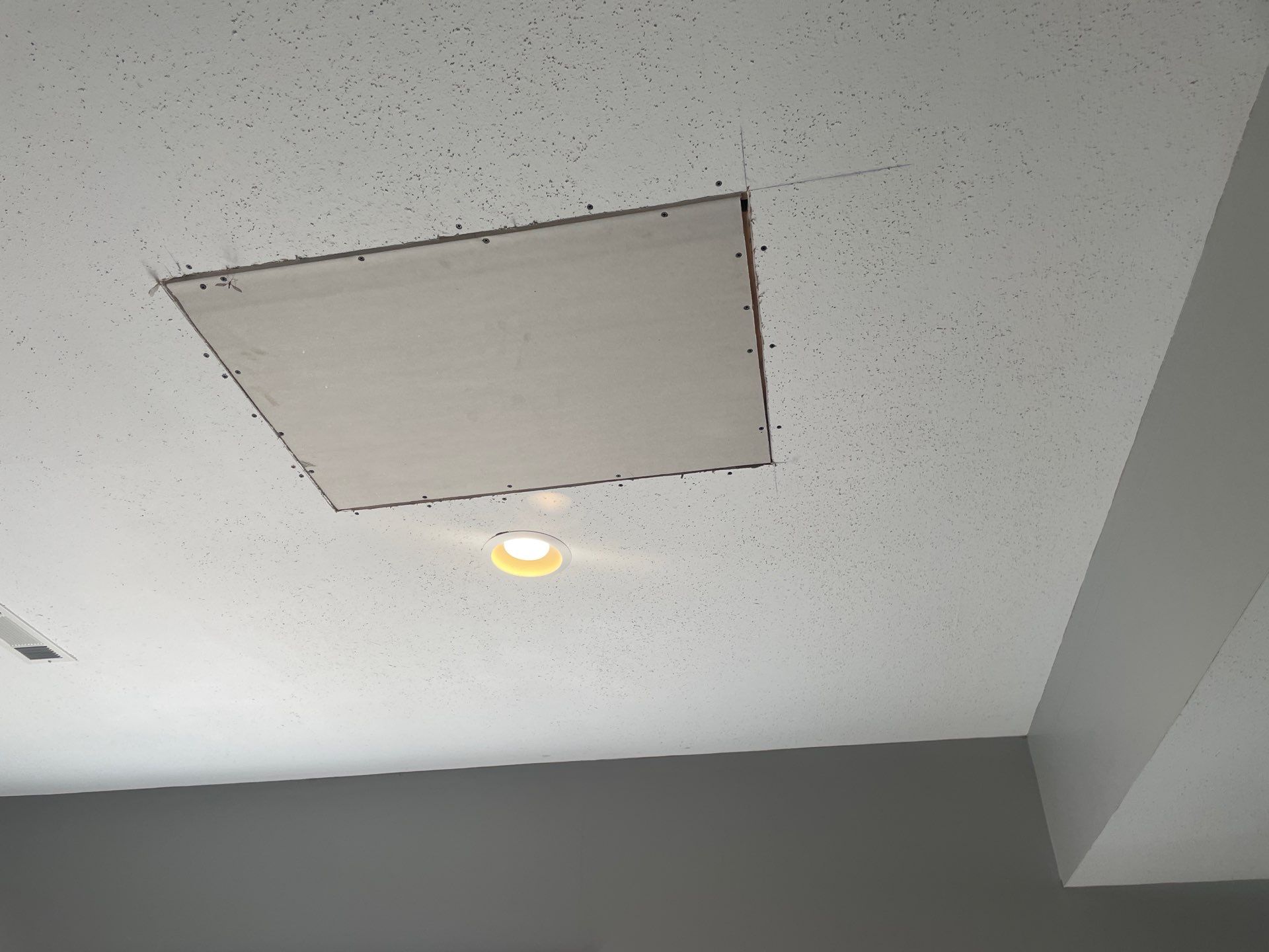 Project in Cape Girardeau by Duncan Painting And Wallcovering