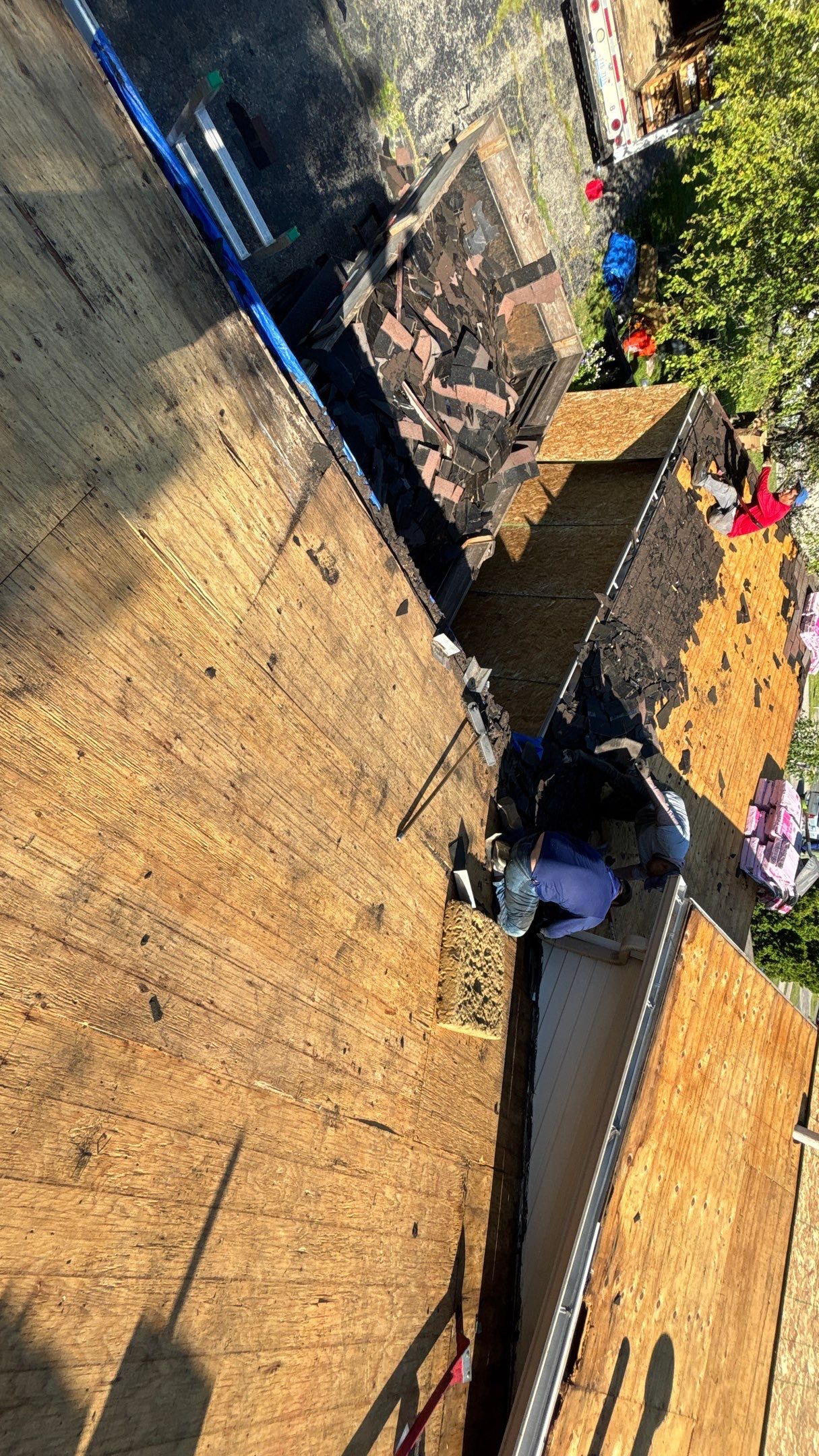 Roof Replacement using Owens Corning Brownwood by 180 Contractors