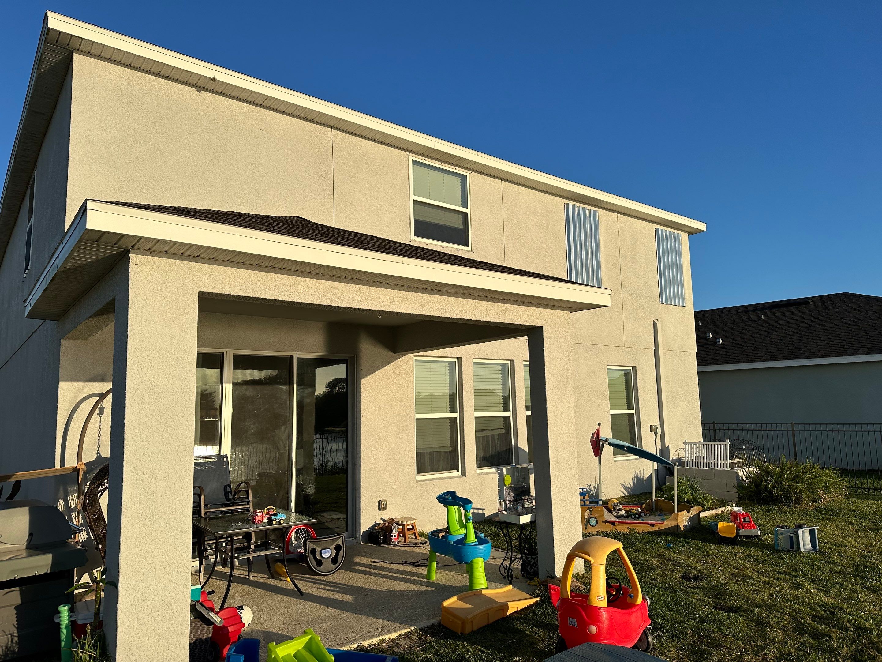 2-Story House Wash & Paver Driveway Cleaning in Trevesta Community, Palmetto, FL | Sunshine AquaWash by Sunshine AquaWash