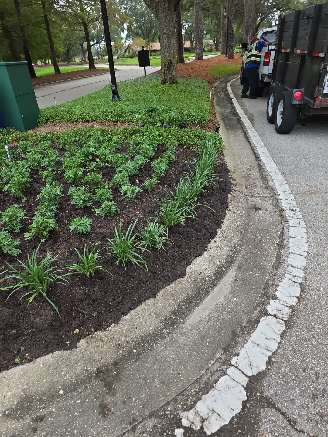Deerwood Community | Baymeadows Gate by ProGreen Services