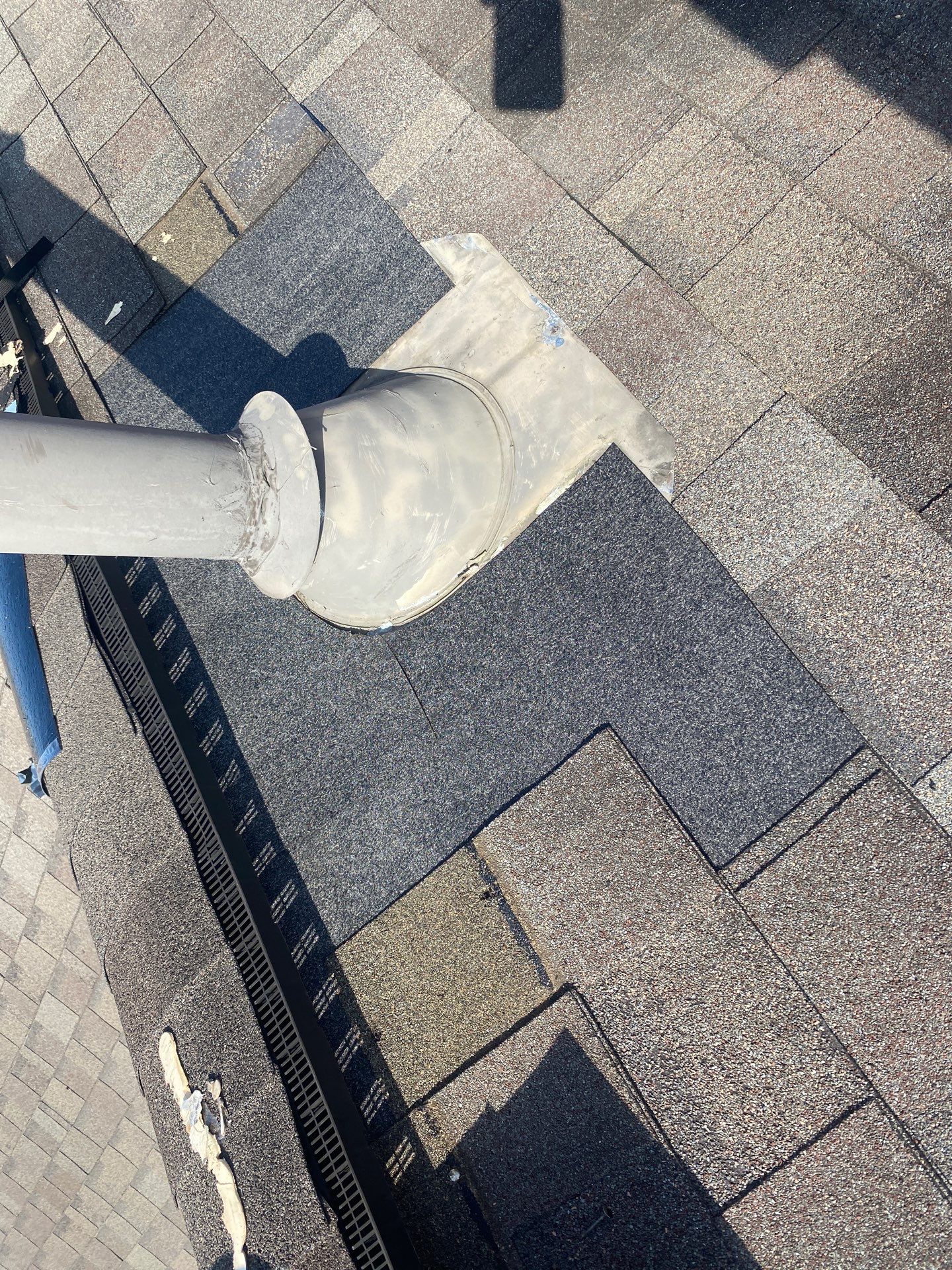 Hail Damage using Owen's Corning Duration (Lifetime) Shingles by Roof Repair Company