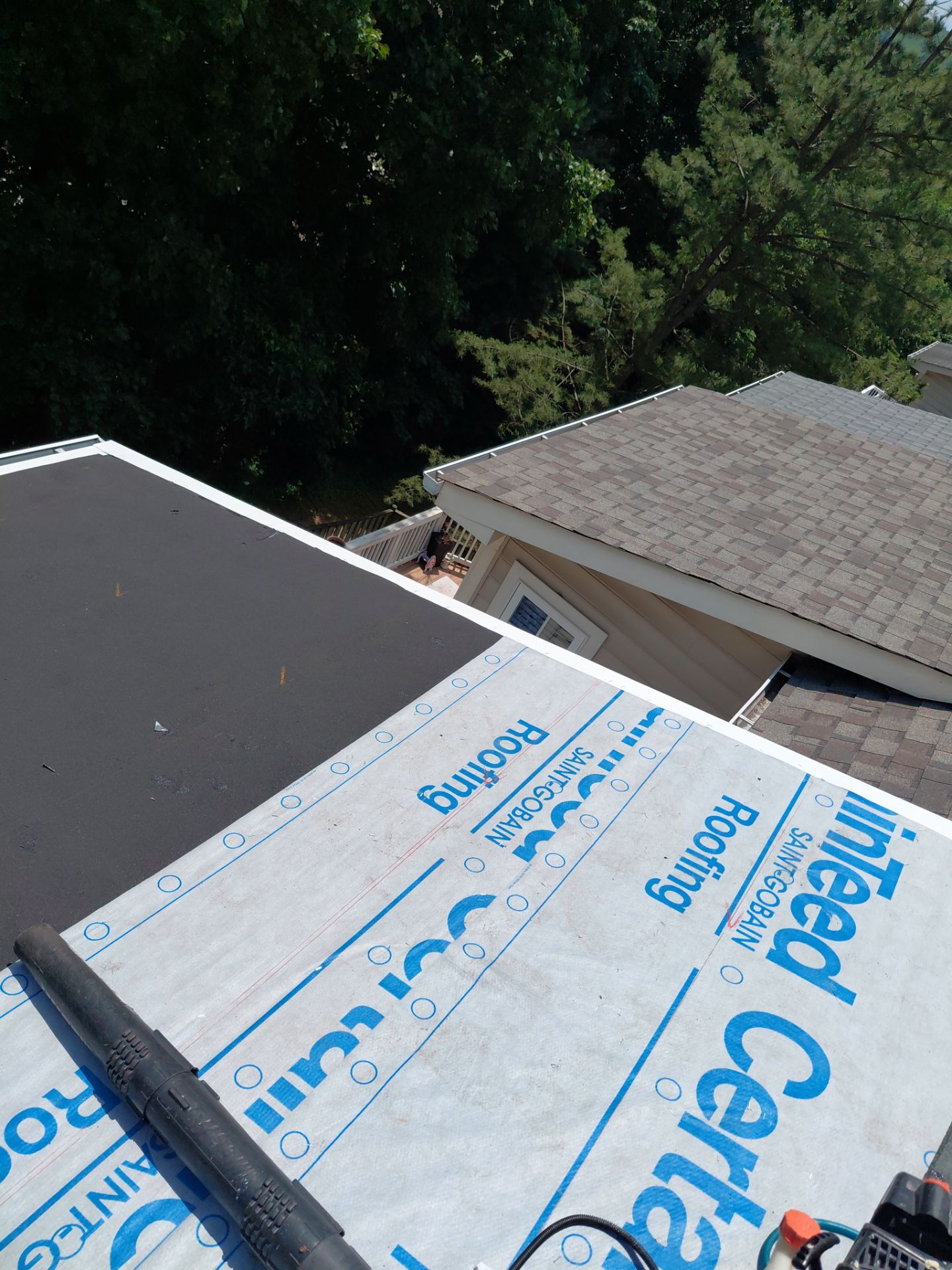 Lorton: Residential Roof Replacement with CertainTeed Landmark in Colonial Slate by RM Banning, Inc.