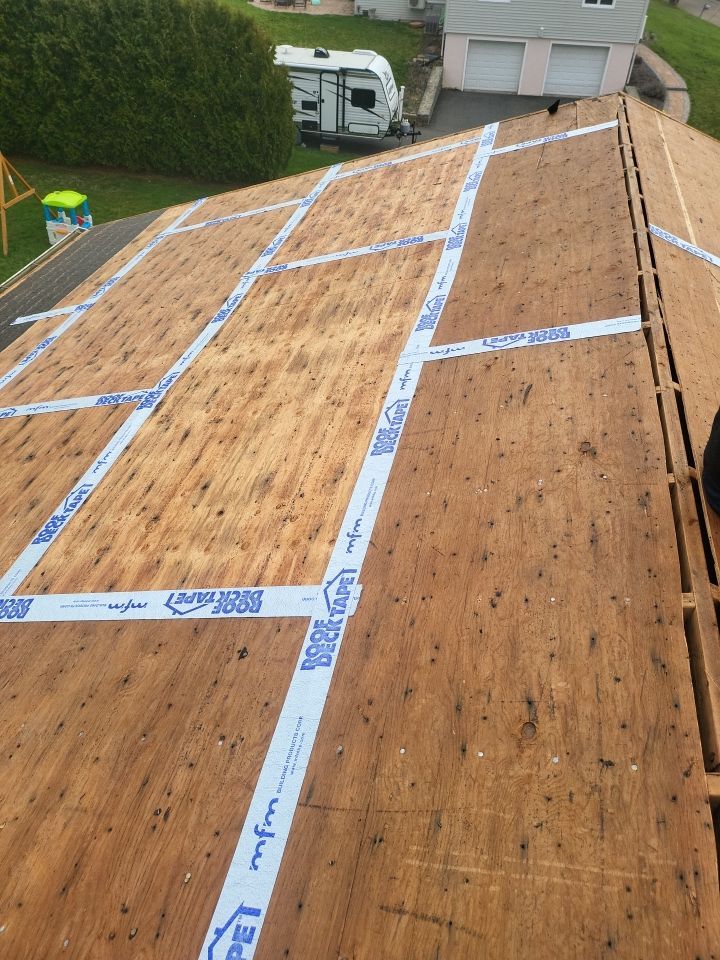 Residential Roofing Installation using Residential Roofing Installation using Owens Corning TruDefinition Duration - Quarry Gray & Sterling Gray Mainstreet siding by A Plus Exterior