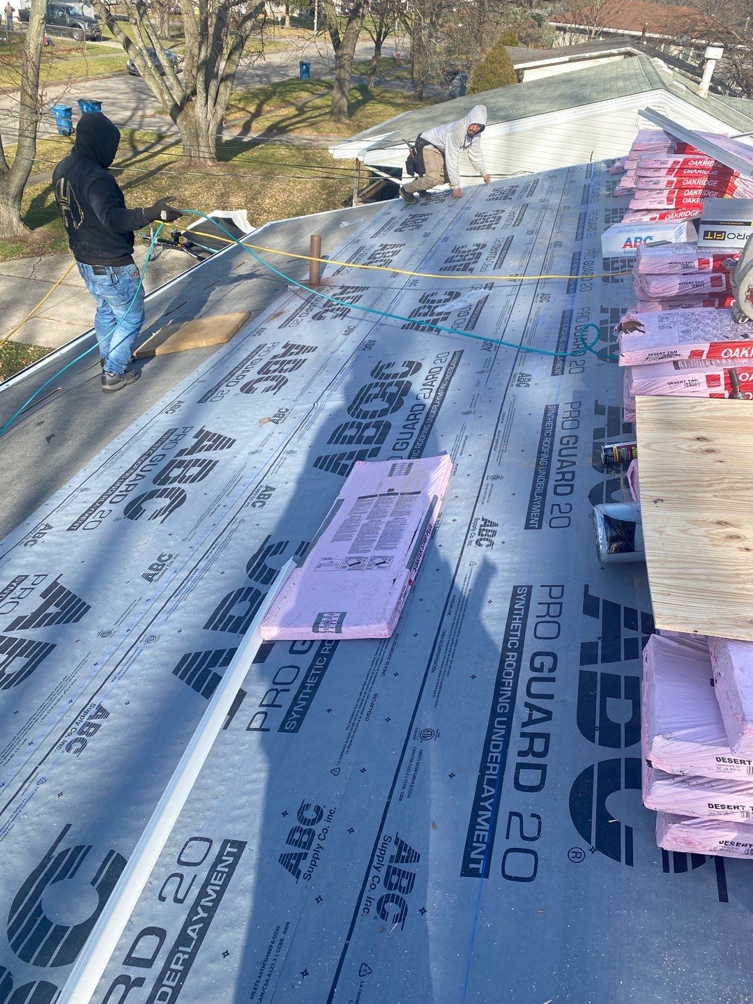 Residential Roofing Installation using Owens Corning Oakridge, Desert Tan by Absolute Roofing and Construction