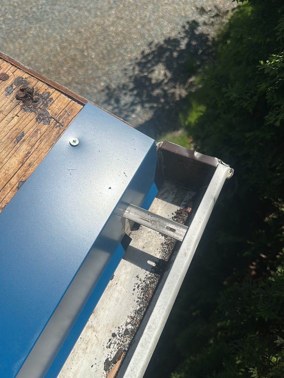 Residential ReRoofing Installation using Duraclad 26ga by Top Notch Roofing Inc