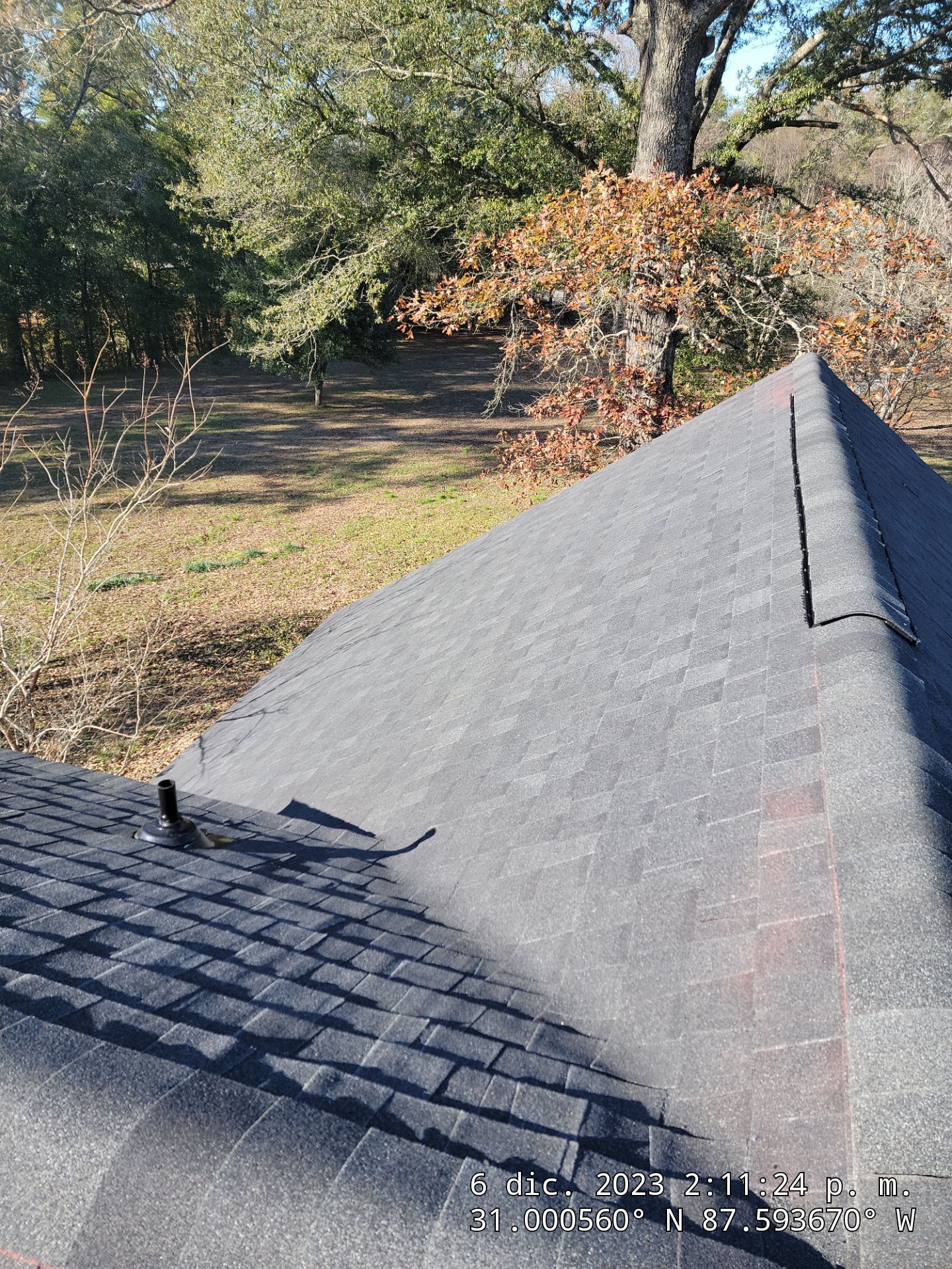 Jaye by IAM Roofing LLC