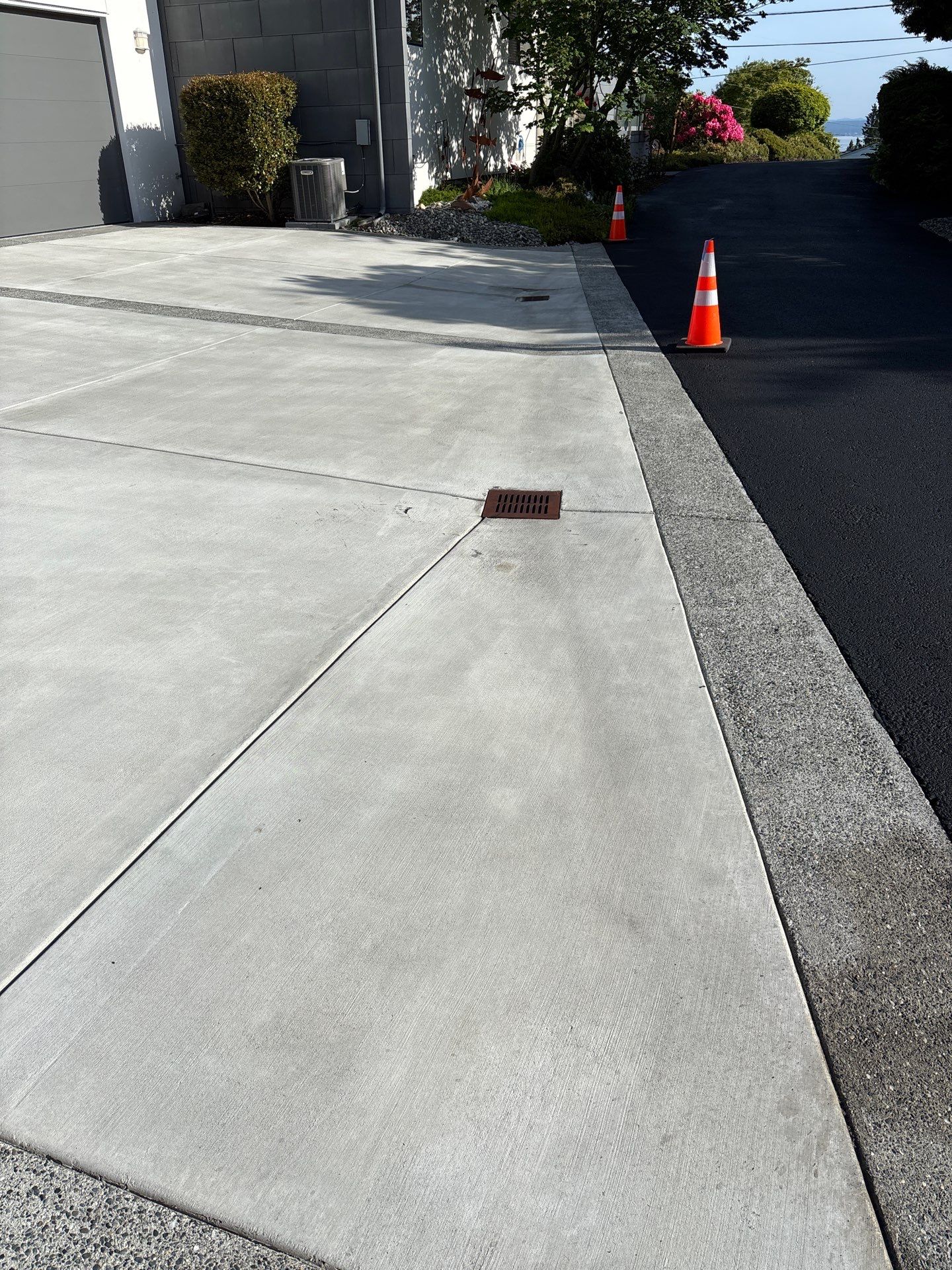 Sealcoated Concrete & Asphalt Driveway | Everett  by Jireh Asphalt & Concrete Inc 