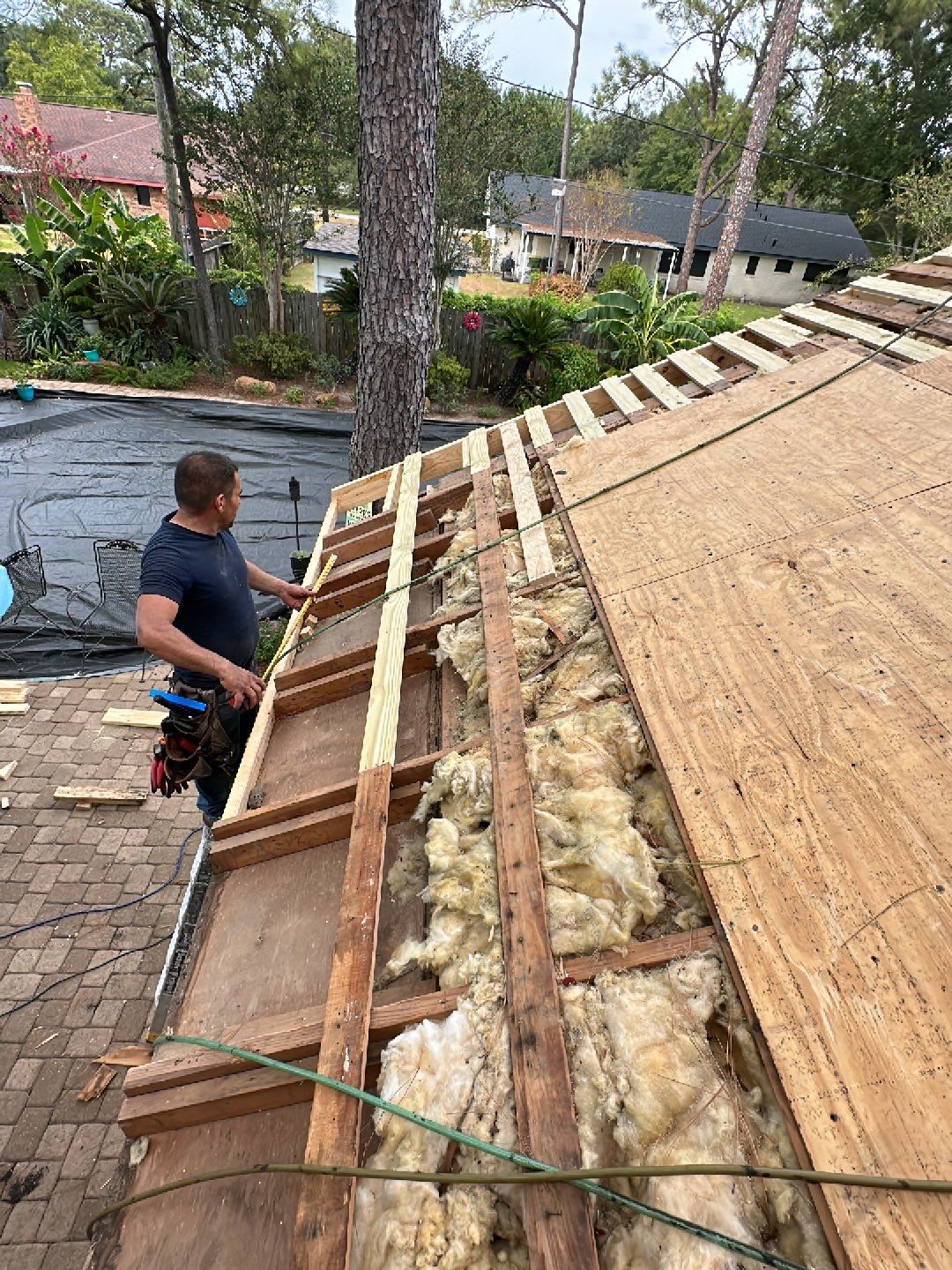 Residential Roofing Installation using Owen's Corning Duration (Lifetime) Shingles by Roof Repair Company