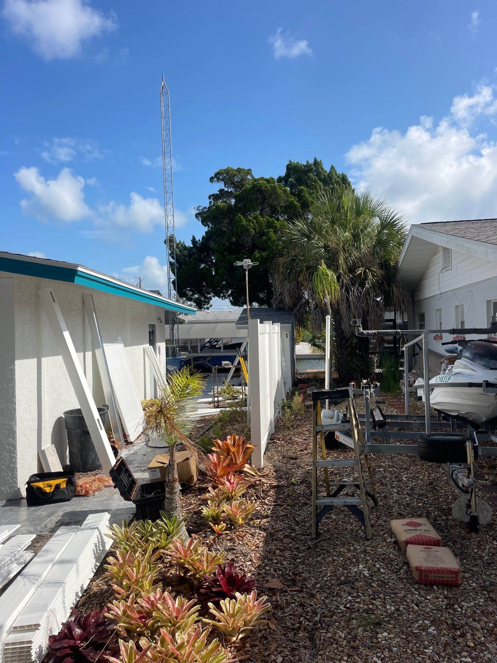 Bradenton, FL 6 ft. Tall White Vinyl Privacy Fence by Asap fence and gates, LLC