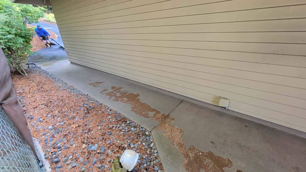 Walkway and Stairs in Monticello Vuba by Concrete Coating Experts Inc.