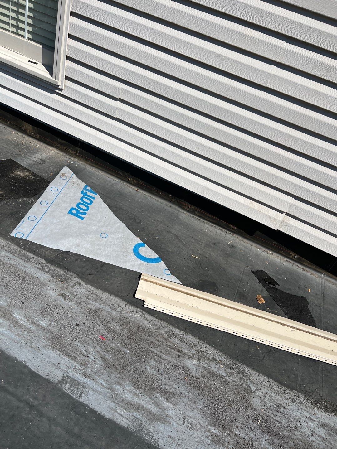 Springfield: CertainTeed Landmark Pro Designer Shingles in Max Def Moire Black by RM Banning, Inc.