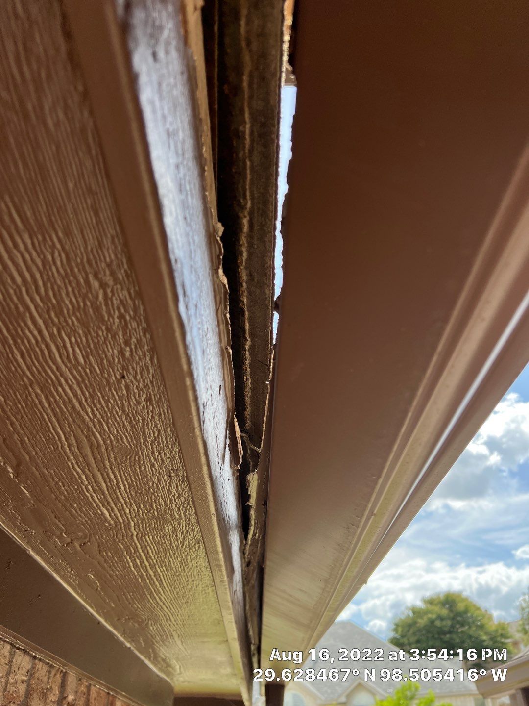 Residential Roof Replacement using Pinnacle Pristine 30 Year Laminate Shingles by Premier Roofing and Contracting