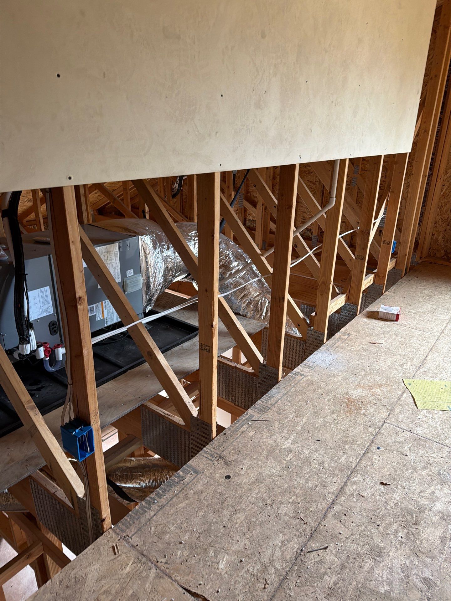 Remodel in Powell Butte by Z.O.E. Electric LLC