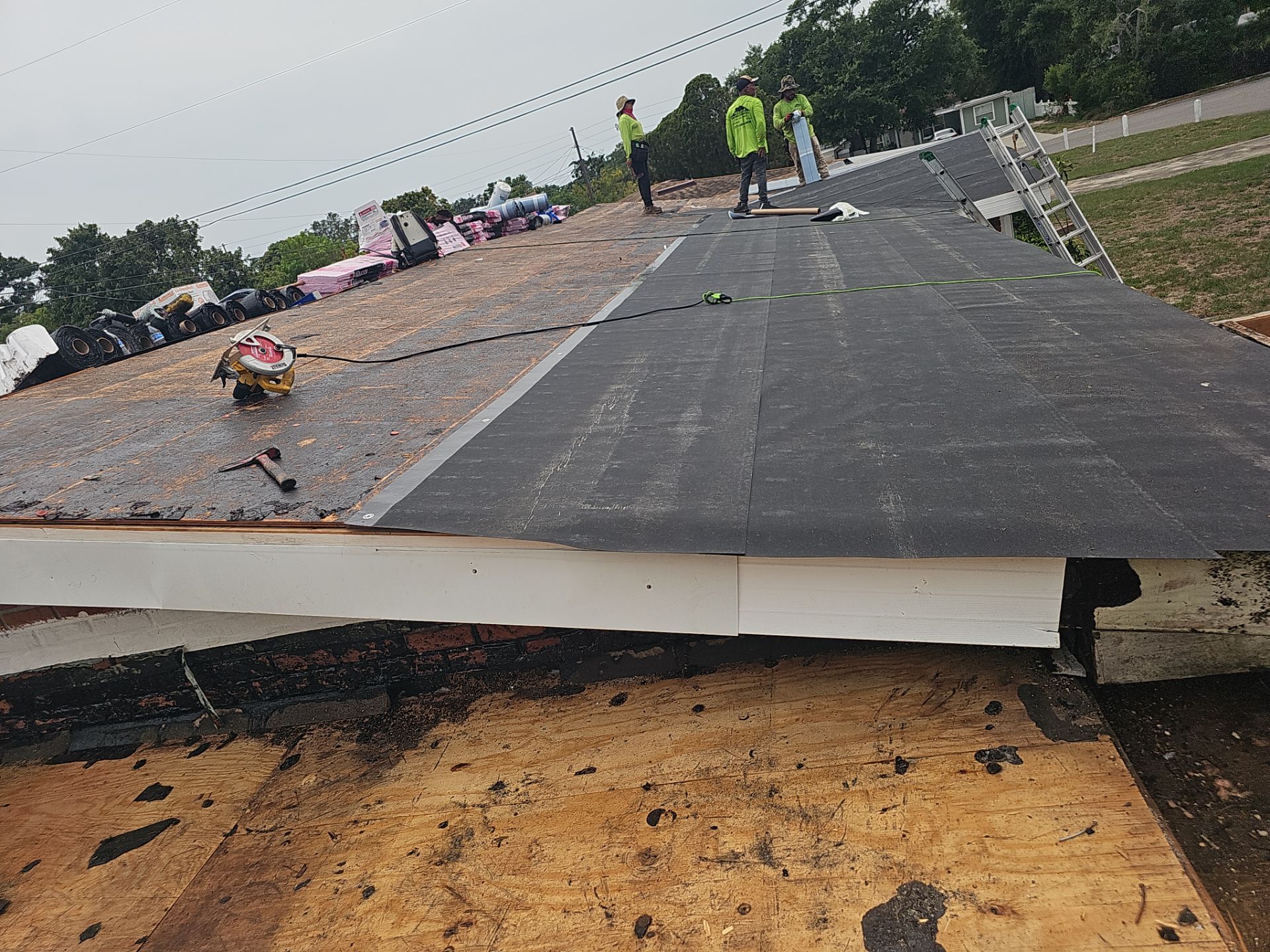 Project in St. Petersburg 33714 by Mitchell Roofing Company LLC 