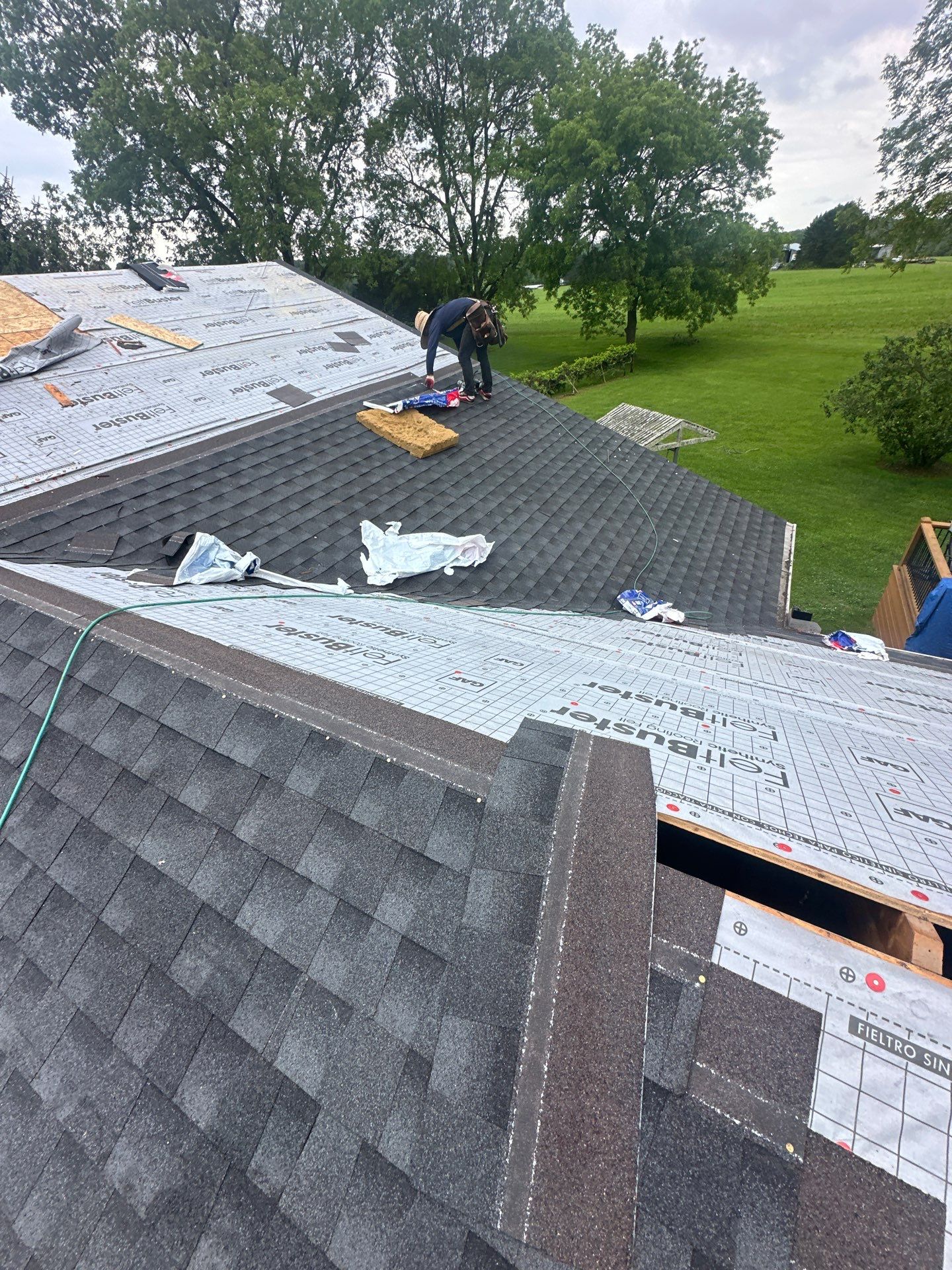 Lee Bowen by United Contracting and Roofing