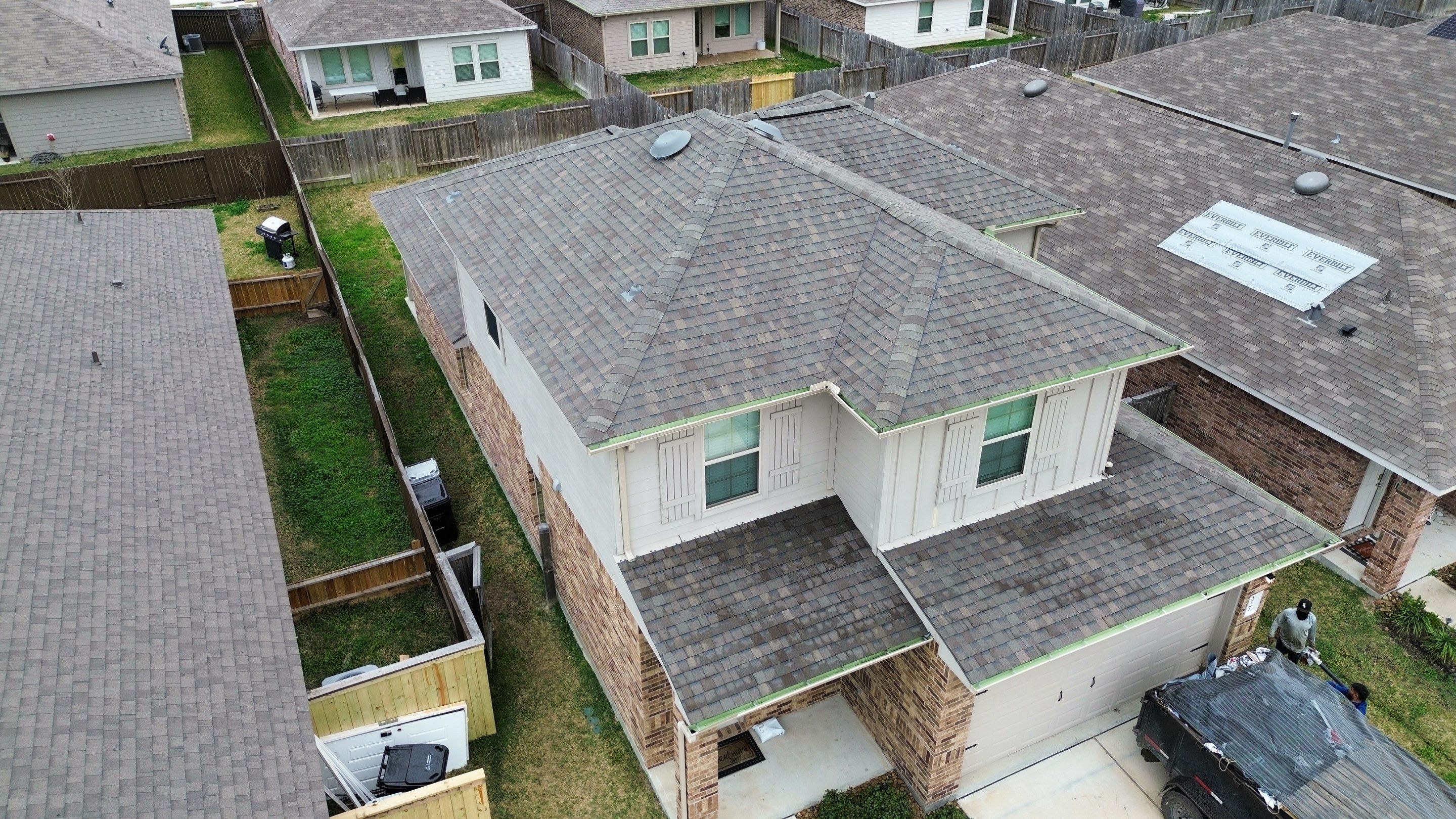 New Caney Roof Installation using Atlas Pinnacle Pristine by Modern BYLT Roofing & Construction