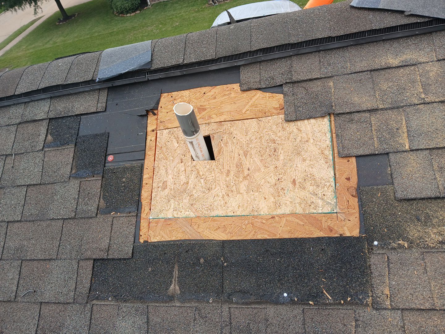 Hail Damage using Owen's Corning Duration (Lifetime) Shingles by Roof Repair Company